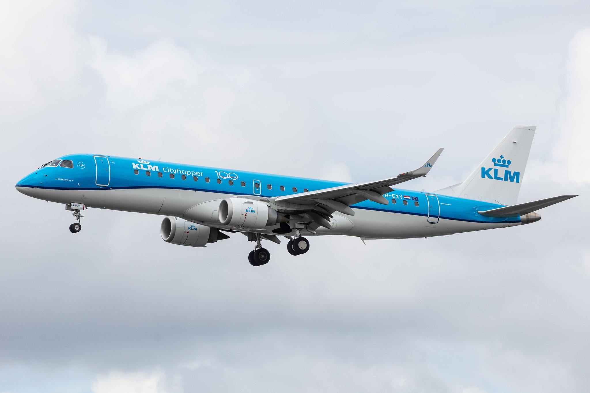 Amsterdam Airport Schiphol: KLM (KL / KLM) | Operator: KLM Cityhopper |  Embraer E190STD E190 | PH-EXY | MSN 19000751