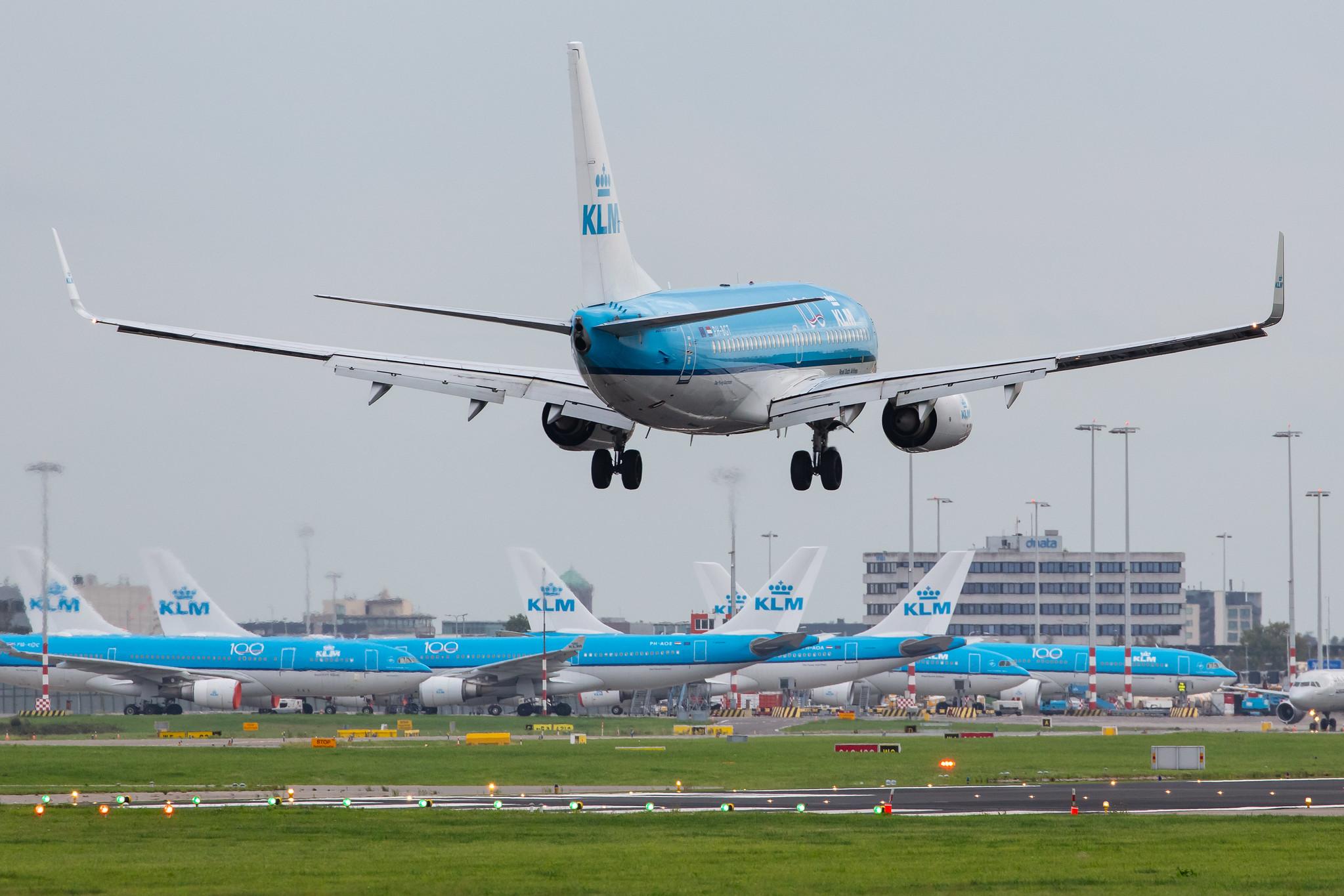 Amsterdam Airport Schiphol: KLM (KL / KLM) |  Boeing 737-7K2 B737 | PH-BGT | MSN 38634