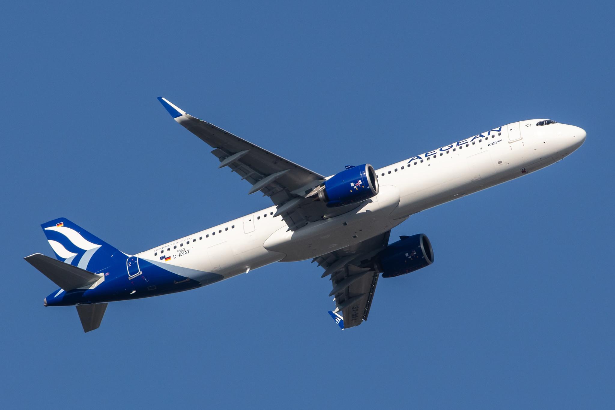 Hamburg Airport: Aegean Airlines (A3 / AEE) |  Airbus A321-271NX A21N | D-AYAT (SX-NAA) | MSN 9553