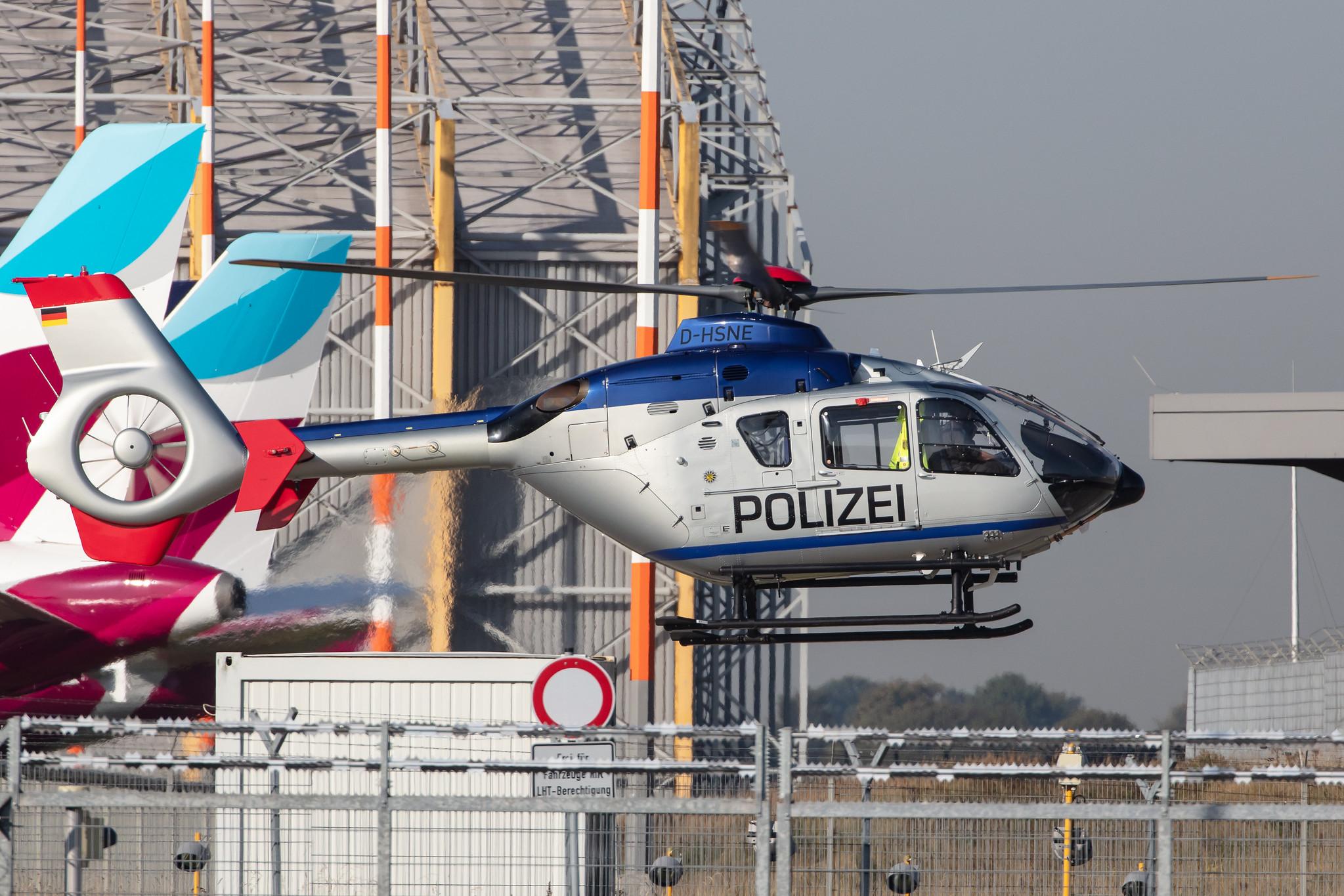 Hamburg Airport: Polizei Sachsen |  Airbus Helicopters H135 EC35 | D-HSNE | MSN 1061