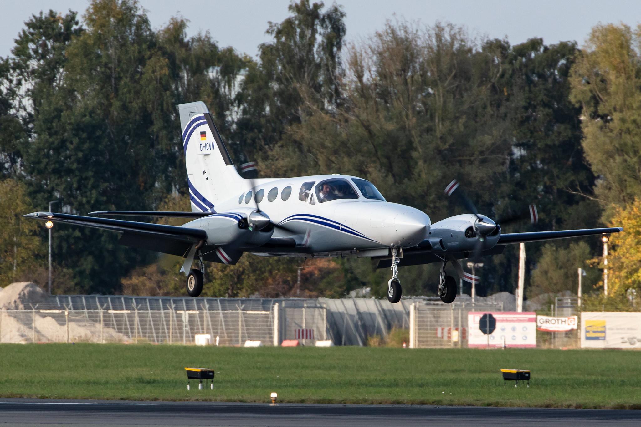 Hamburg Airport: Sylt Air (7E / AWU) |  Cessna 421C Golden Eagle 3 C421 | D-ICVW | MSN 421C0260