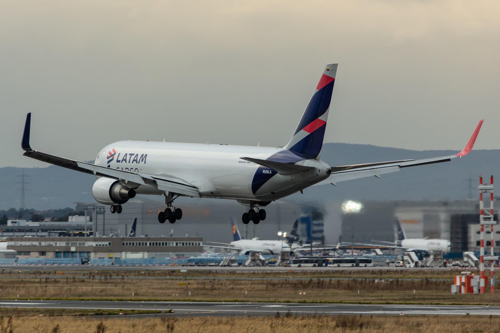 Frankfurt Airport: LATAM Cargo (UC / LCO) | Operator: LATAM Cargo Colombia |  Boeing 767-316F(ER) B763 | N536LA | MSN 32573
