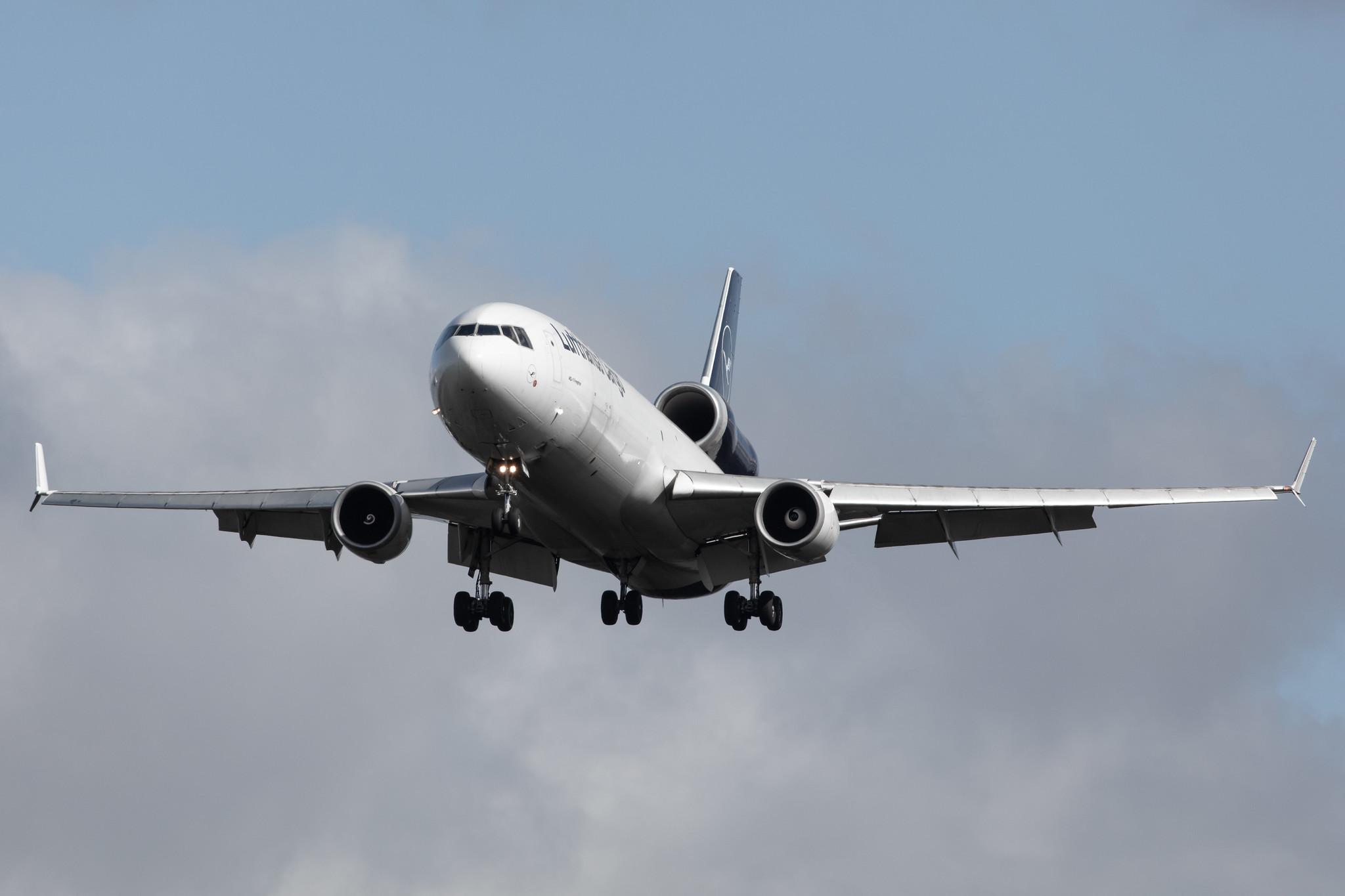 Frankfurt Airport: Lufthansa Cargo (/ GEC) |  McDonnell Douglas MD-11F MD11 | D-ALCB | MSN 48782