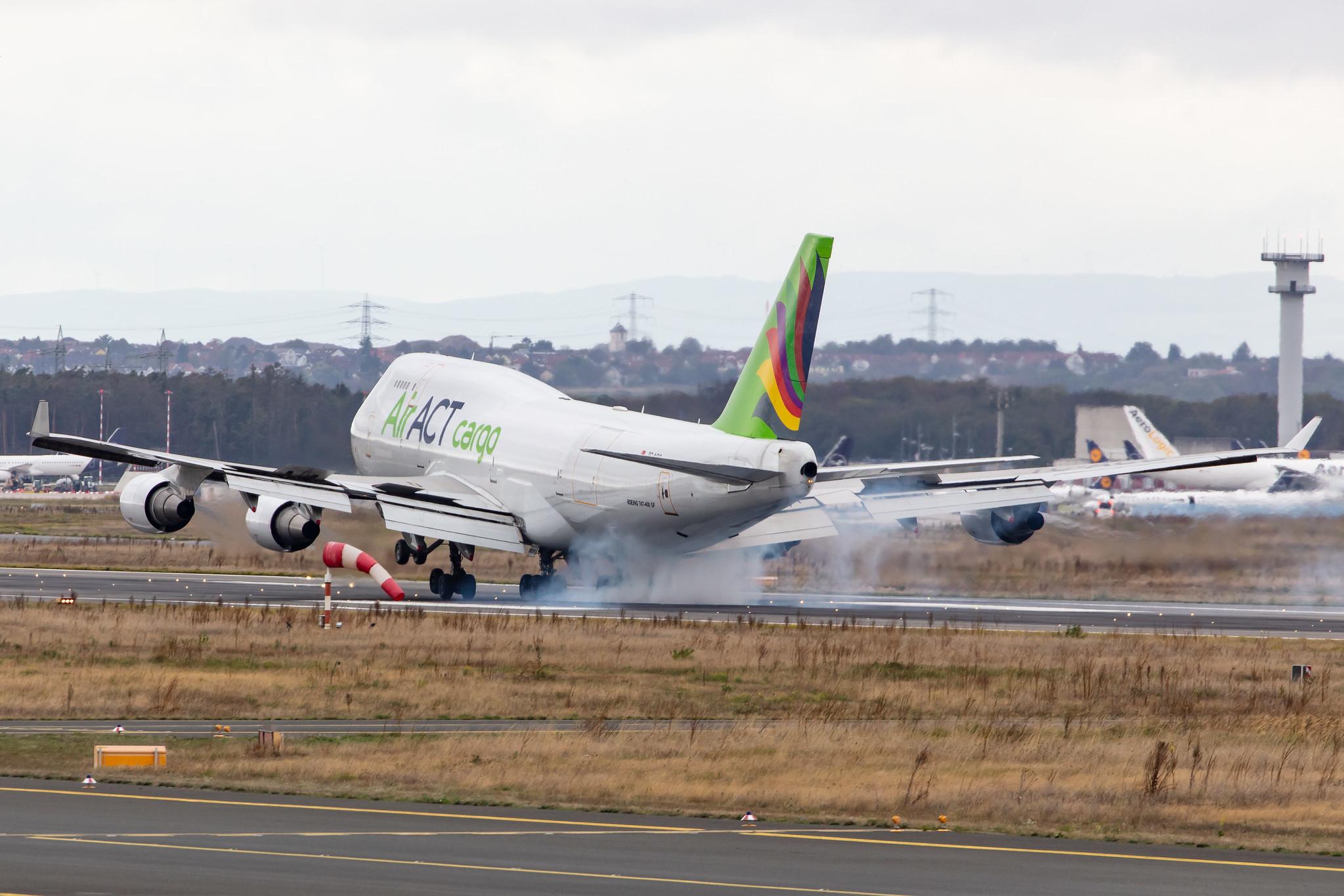 Frankfurt Airport: AirACT (9T / RUN) |  Boeing 747-481(BDSF) B744 | TC-ACG | MSN 25641