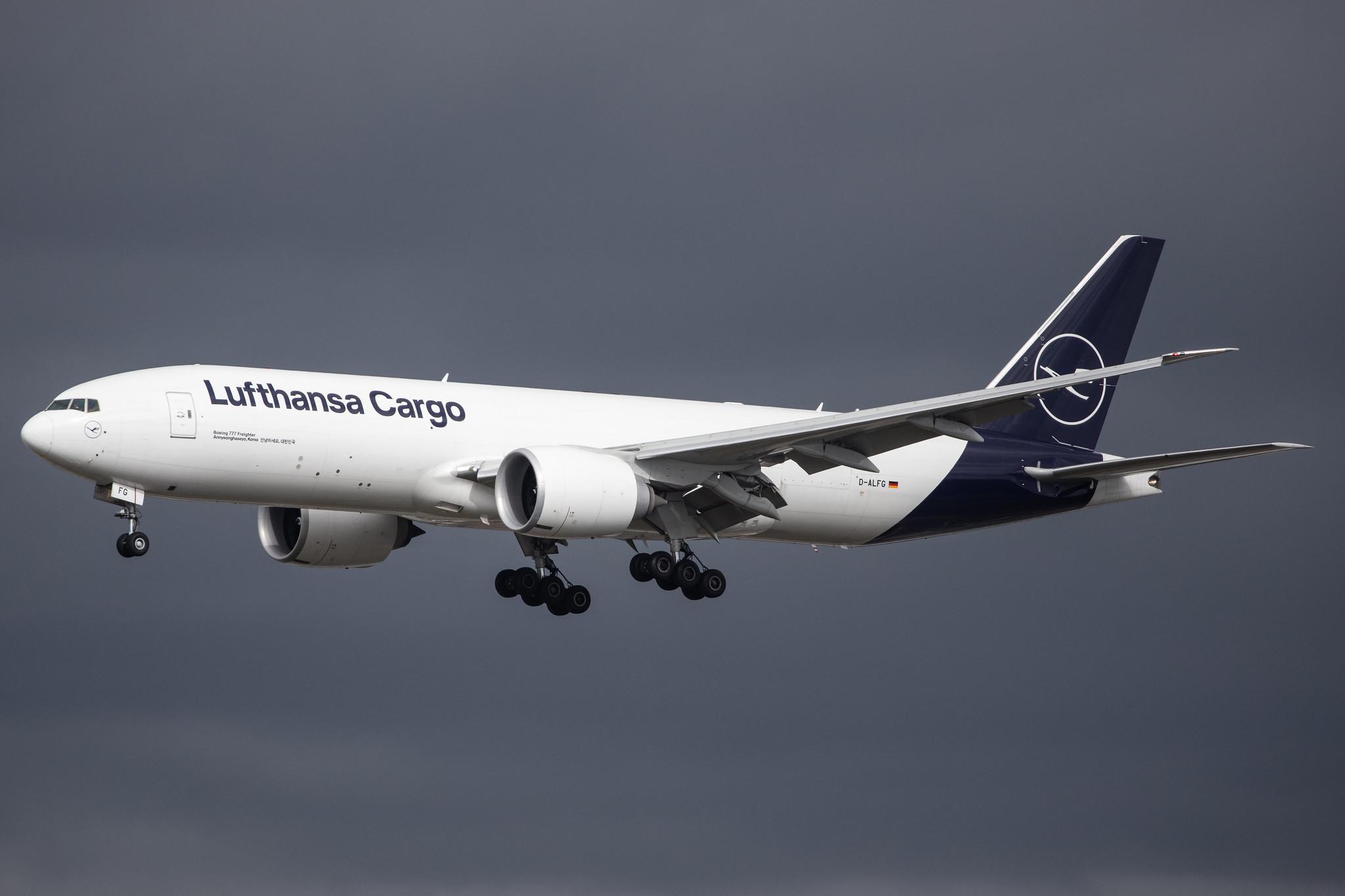 Frankfurt Airport: Lufthansa Cargo (/ GEC) |  Boeing 777-FBT B77L | D-ALFG | MSN 66090