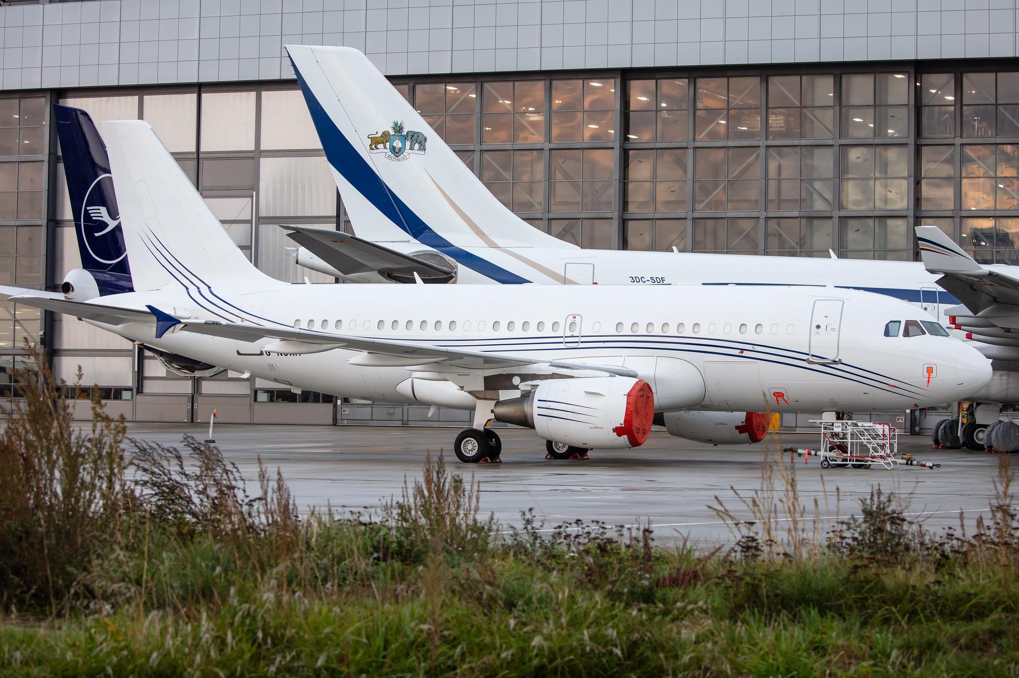 Frankfurt Airport: Acropolis Aviation |  Airbus A319-115(CJ) A319 | G-NOAH | MSN 3826