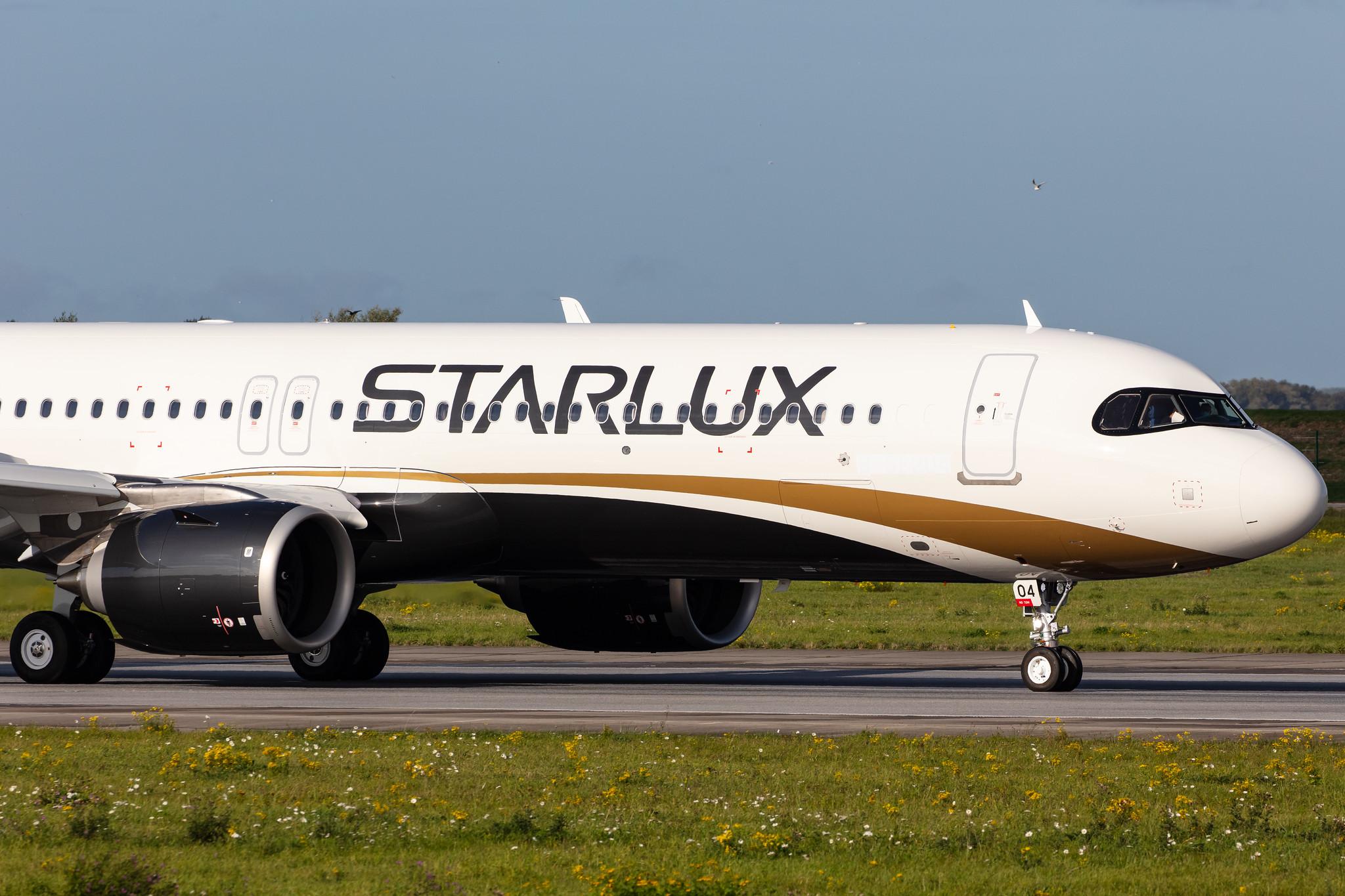 Hamburg Finkenwerder: STARLUX (JX / SJX) | Operator: Starlux Airlines |  Airbus A321-252NX A21N | D-AYAG | MSN 10077