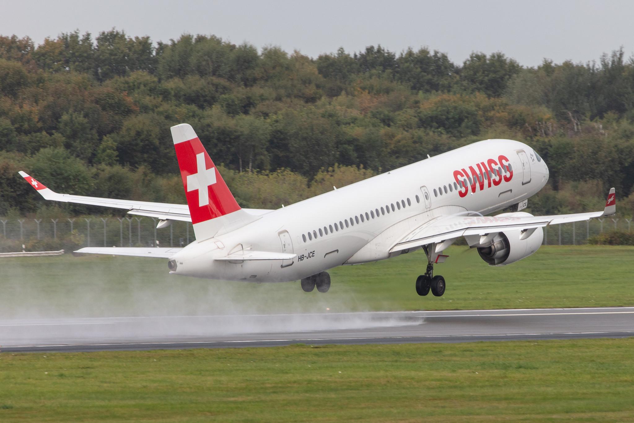 Hamburg Airport: Swiss (LX / SWR) |  Airbus A220-300 BCS3 | HB-JCE | MSN 55014