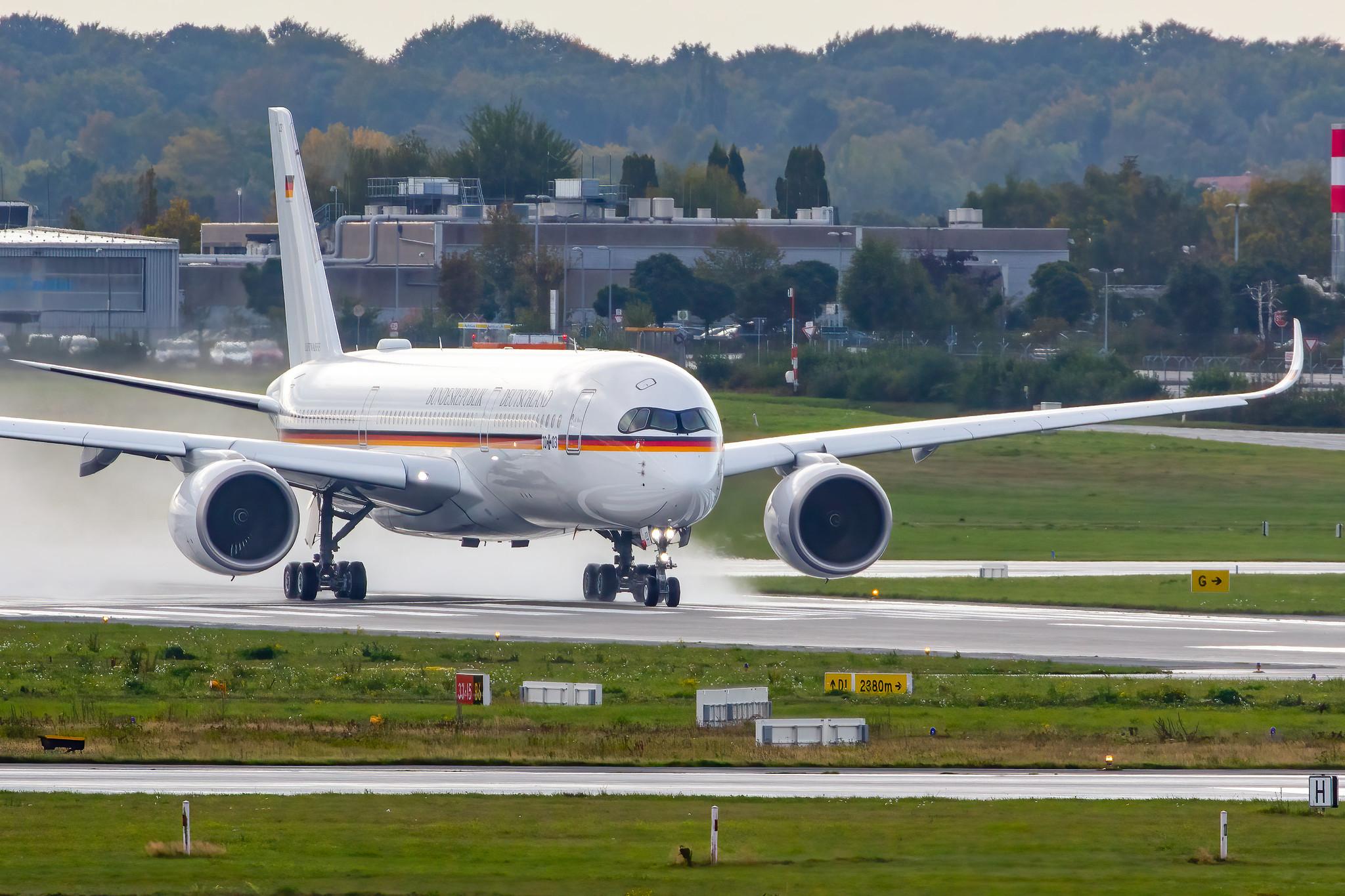 Hamburg Airport: German Air Force (/ GAF) | Airbus A350-941 A359 | 10+03 | MSN 416
