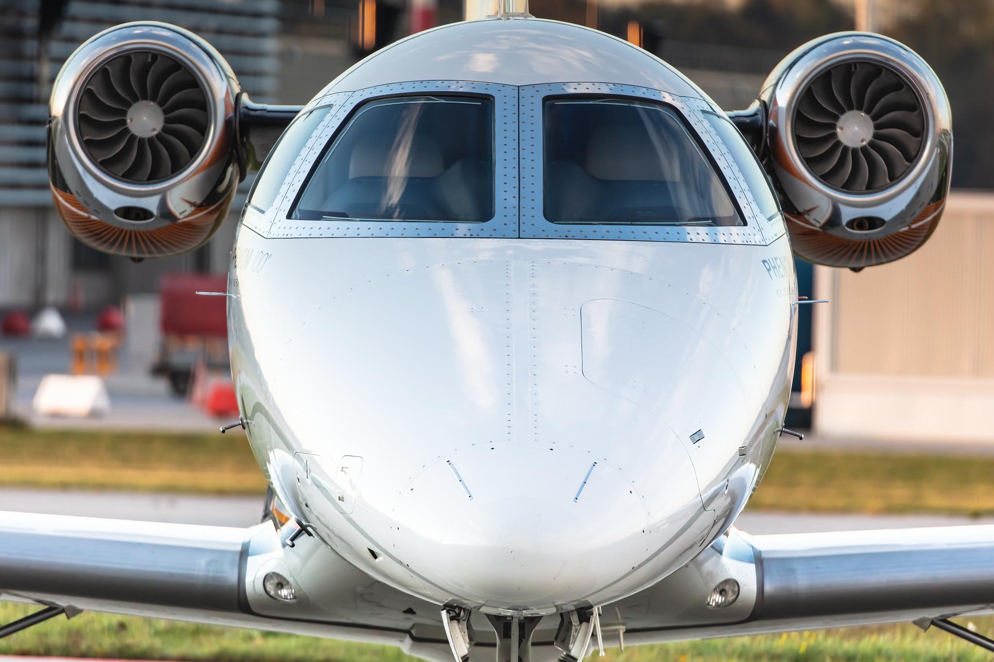 Hamburg Airport: Private owner |  Embraer Phenom 100 E50P | D-ICSH | MSN 50000143