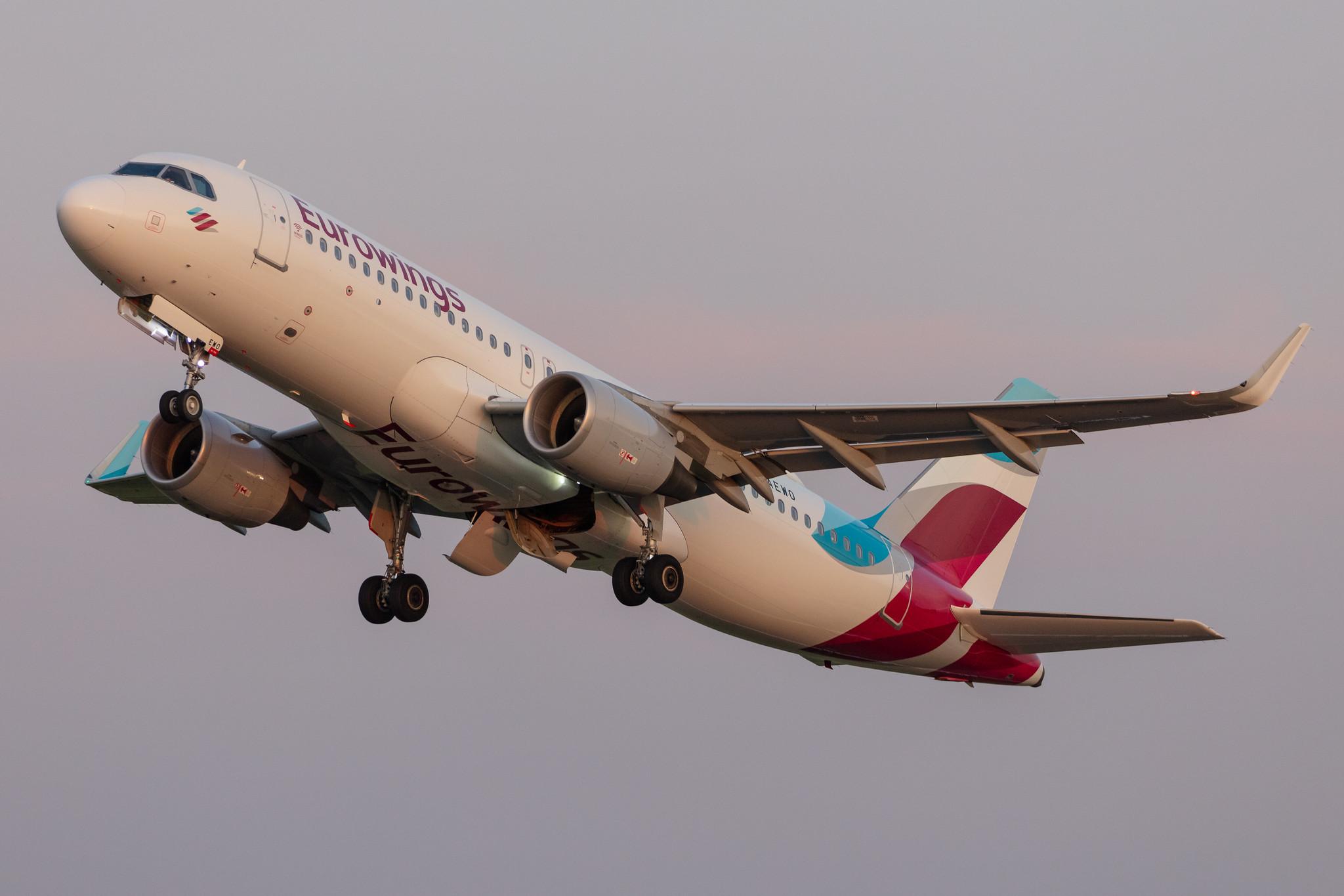 Hamburg Airport: Eurowings (EW / EWG) |  Airbus A320-214 A320 | D-AEWO | MSN 7394