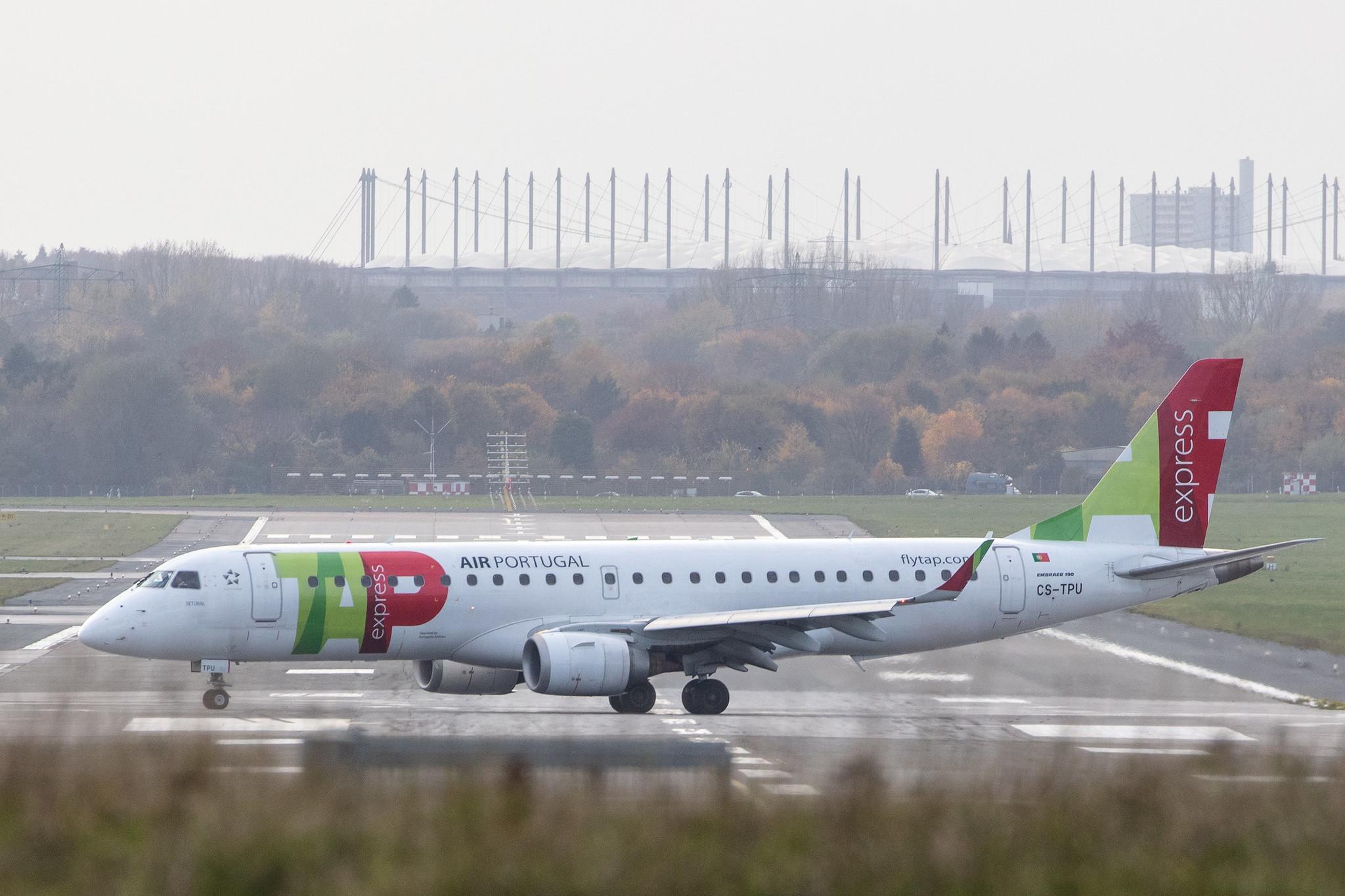 Hamburg Airport: TAP Express (NI / PGA) |  Embraer E190LR E190 | CS-TPU | MSN 19000506
