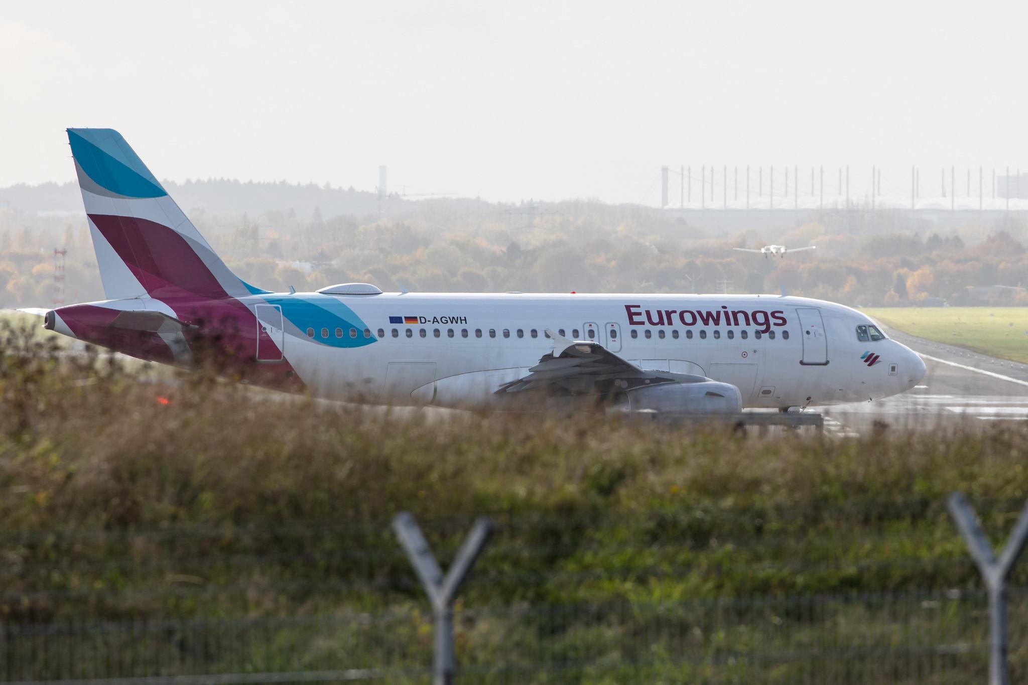 Hamburg Airport: Eurowings (EW / EWG) | Operator: Eurowings Europe |  Airbus A319-132 A319 | D-AGWH | MSN 3352
