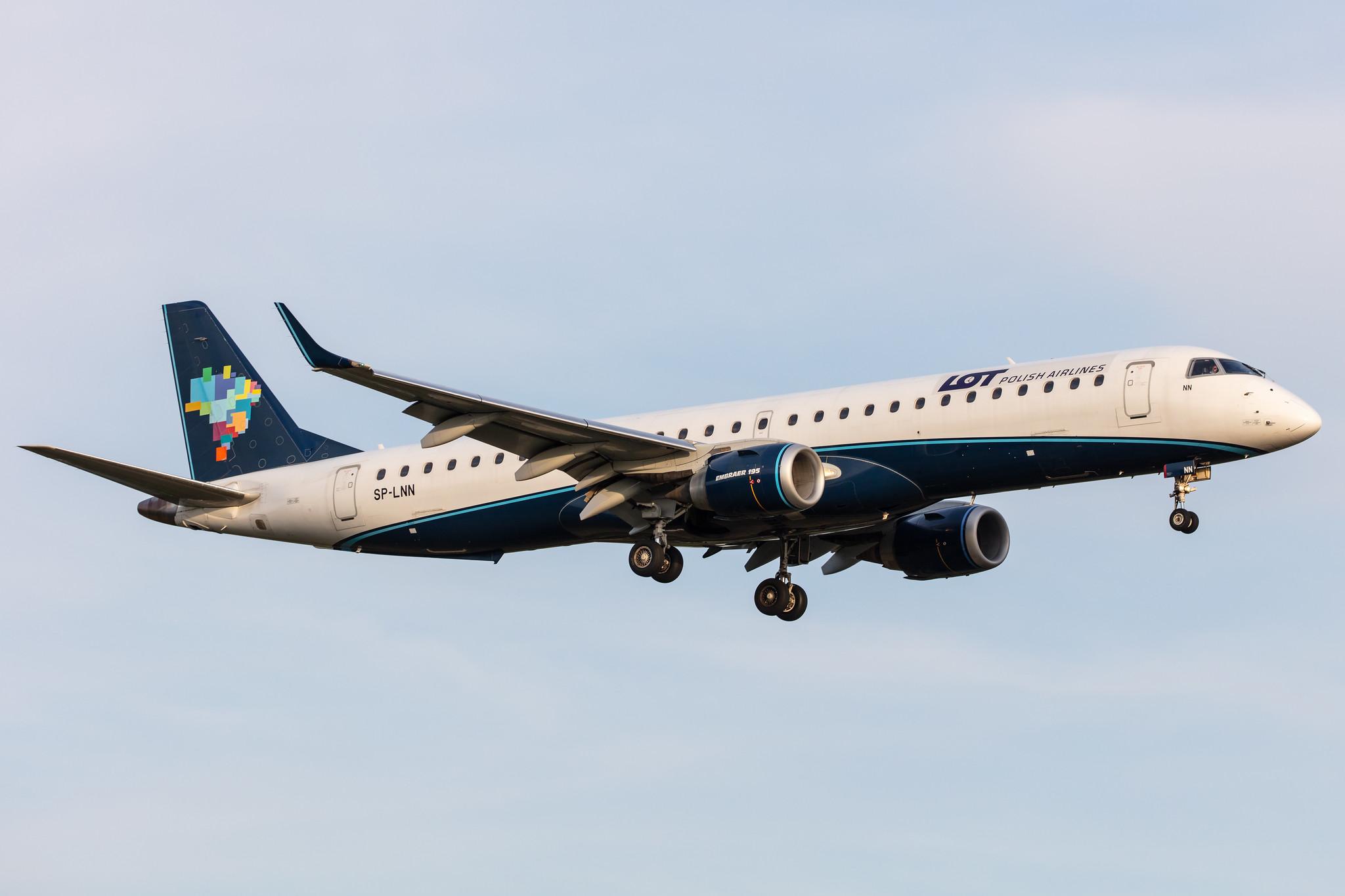 Hamburg Airport: LOT (LO / LOT) |  Embraer E195AR E195 | SP-LNN | MSN 19000413