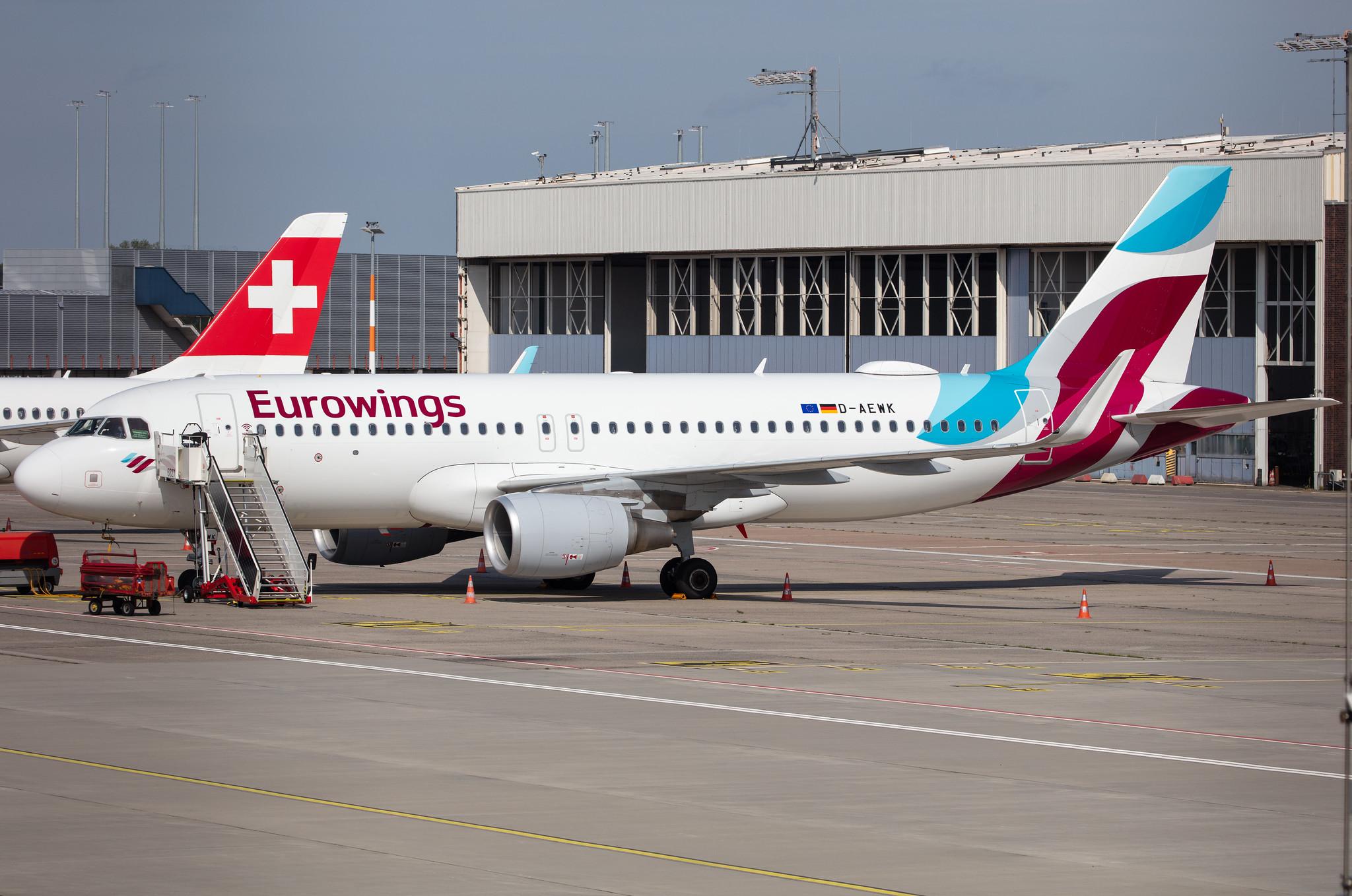 Hamburg Airport: Eurowings (EW / EWG) |  Airbus A320-214 A320 | D-AEWK | MSN 7261