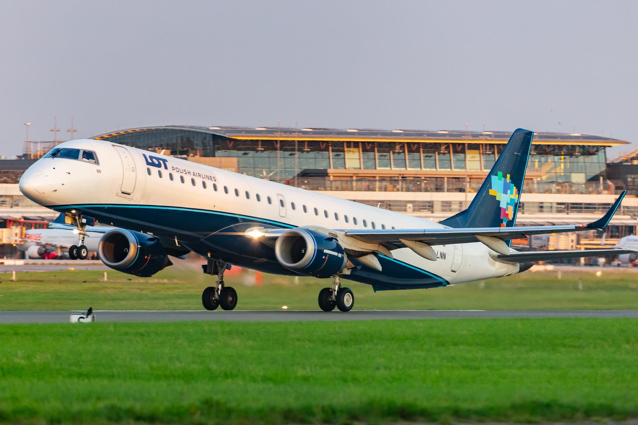 Hamburg Airport: LOT (LO / LOT) |  Embraer E195AR E195 | SP-LNN | MSN 19000413