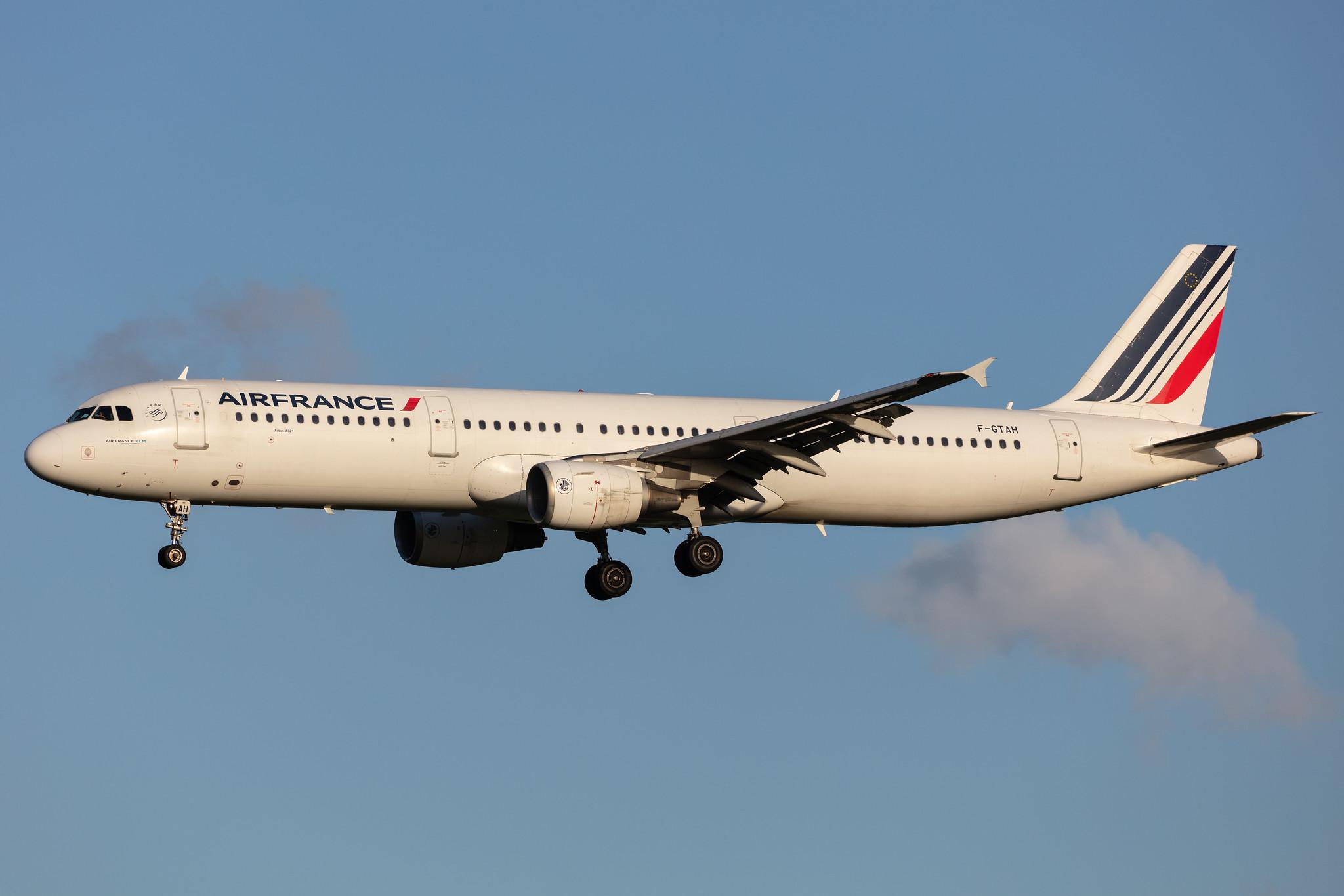 Amsterdam Airport Schiphol: Air France (AF / AFR) |  Airbus A321-212 A321 | F-GTAH | MSN 1133