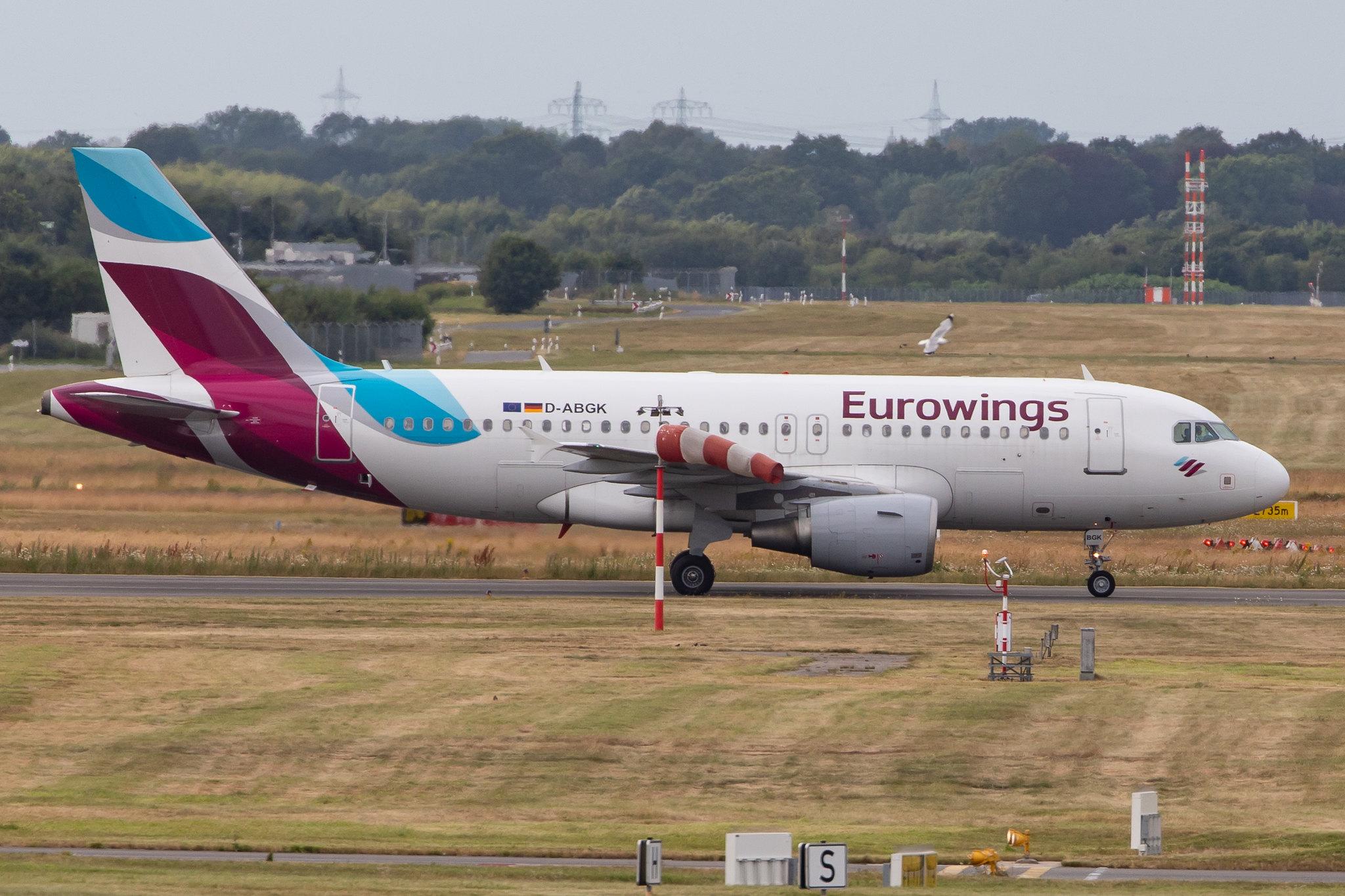 Hamburg Airport: Eurowings (EW / EWG) | Operator: Germanwings |  Airbus A319-112 A319 | D-ABGK | MSN 3447