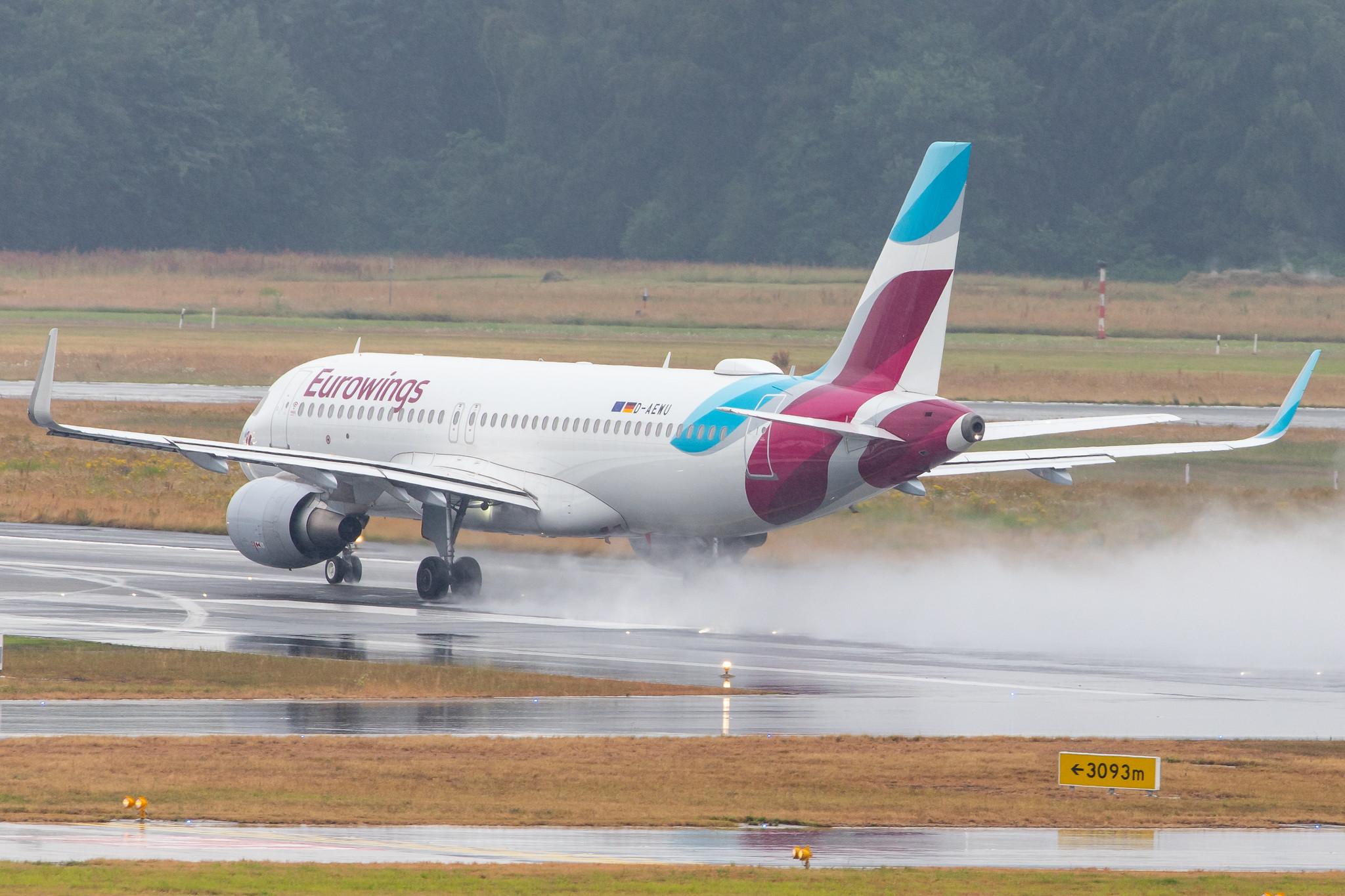 Hamburg Airport: Eurowings (EW / EWG) |  Airbus A320-214 A320 | D-AEWU | MSN 7513