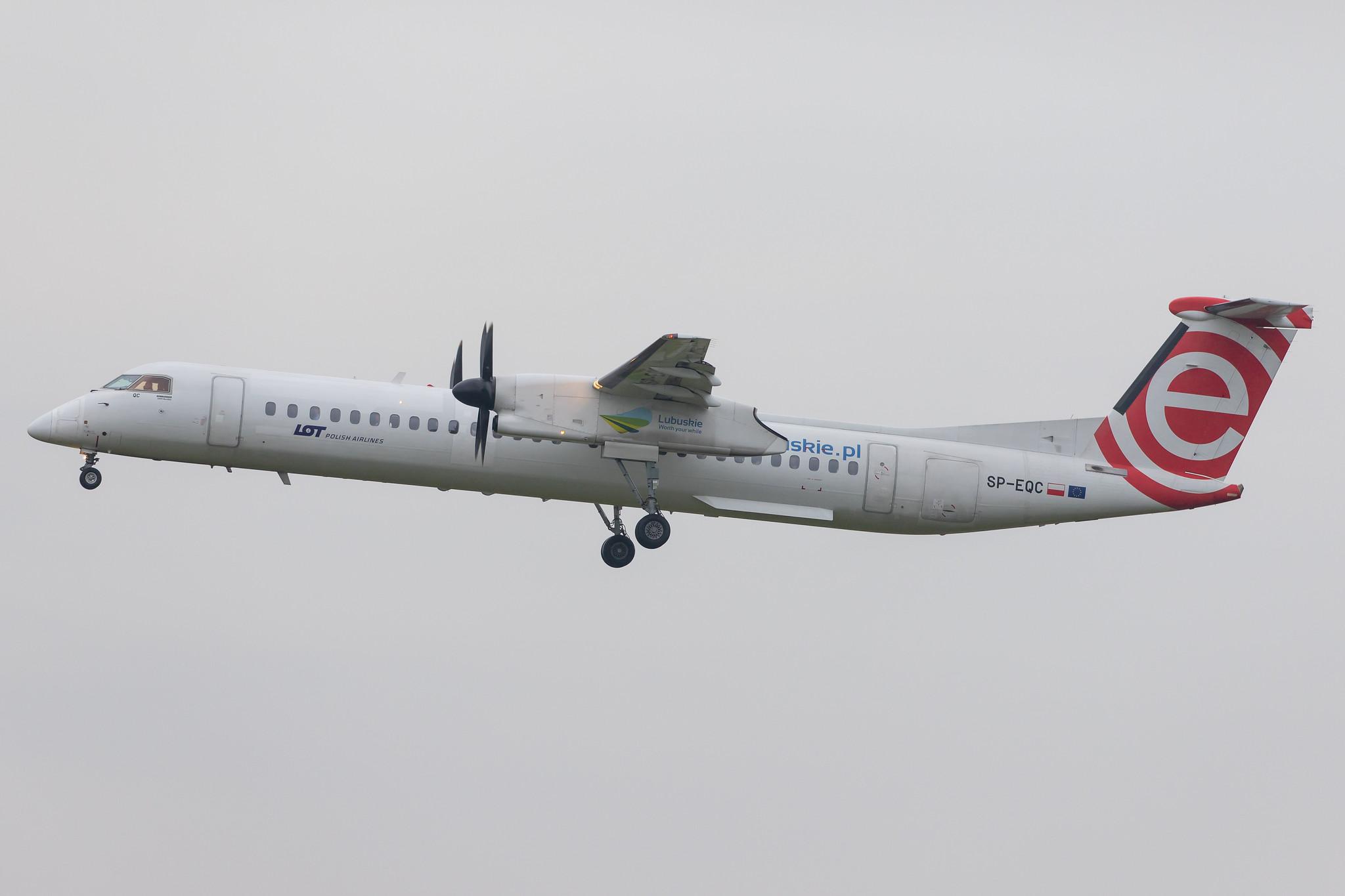Hamburg Airport: LOT (LO / LOT) |  De Havilland Canada Dash 8-400 DH8D | SP-EQC | MSN 4408