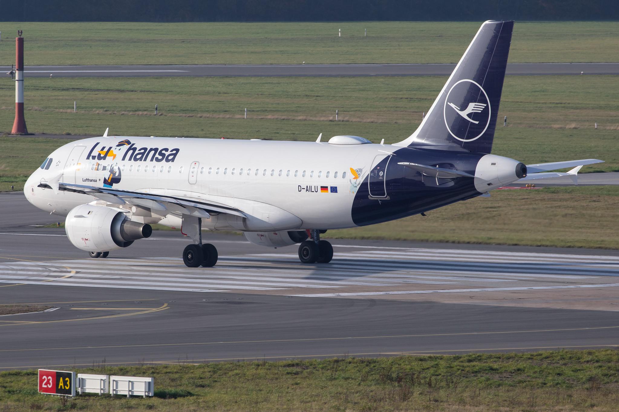 Hamburg Airport: Lufthansa (LH / DLH) |  Livery: Lu Sticker |  Airbus A319-114 A319 | D-AILU | MSN 0744