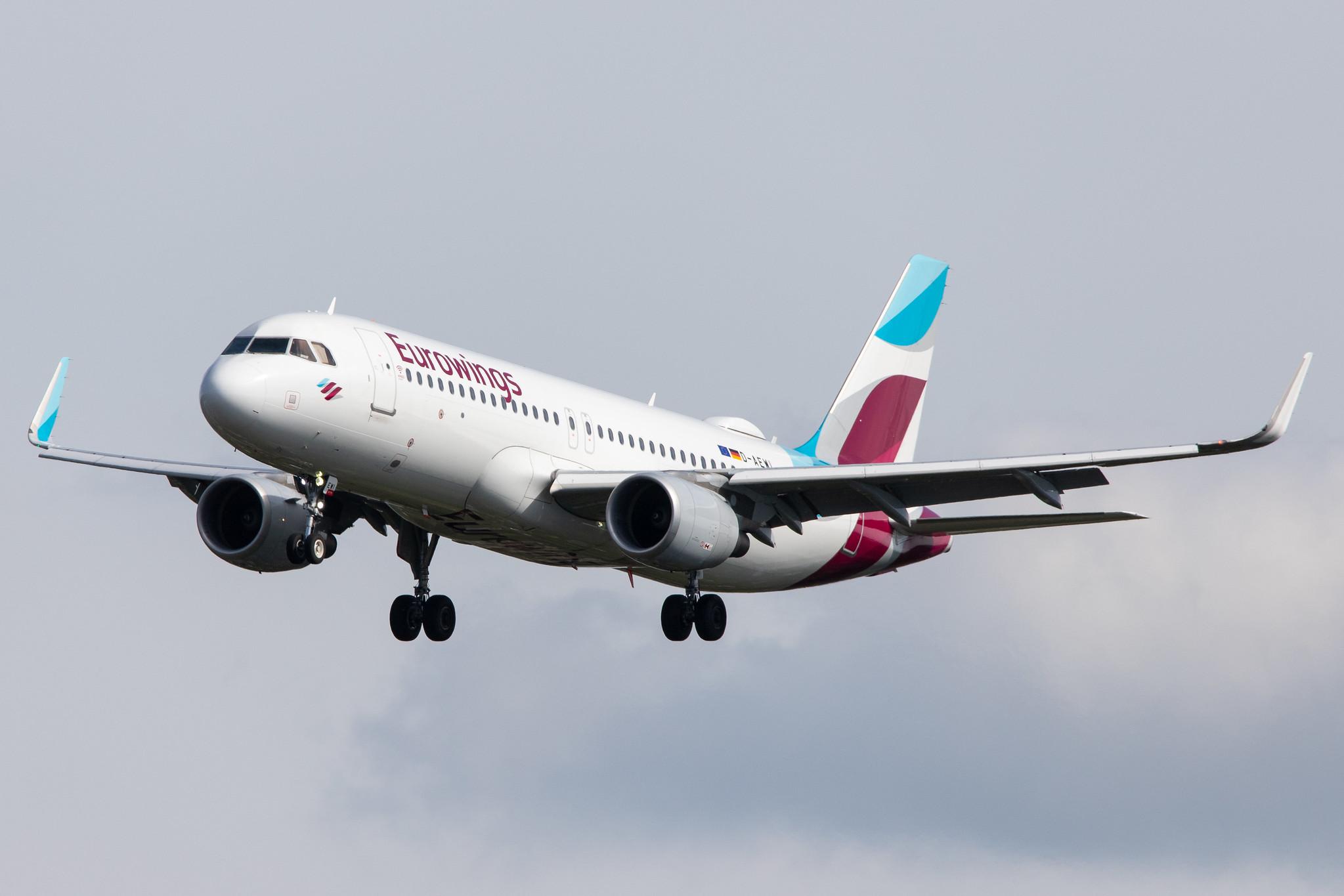 Hamburg Airport: Eurowings (EW / EWG) |  Airbus A320-214 A320 | D-AEWI | MSN 7210