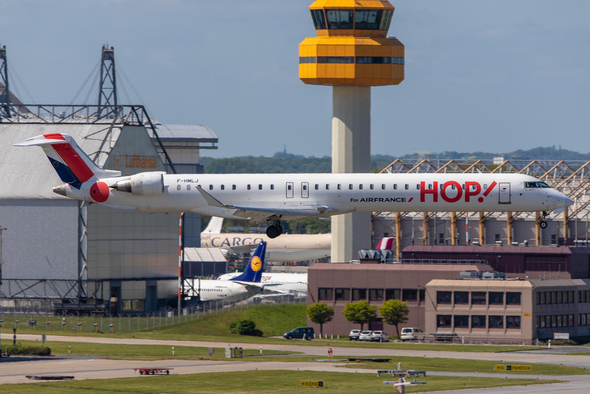Hamburg Airport: Air France (AF / AFR) | Operator: Air France Hop |  Mitsubishi CRJ-1000EL CRJX | F-HMLJ | MSN 19015
