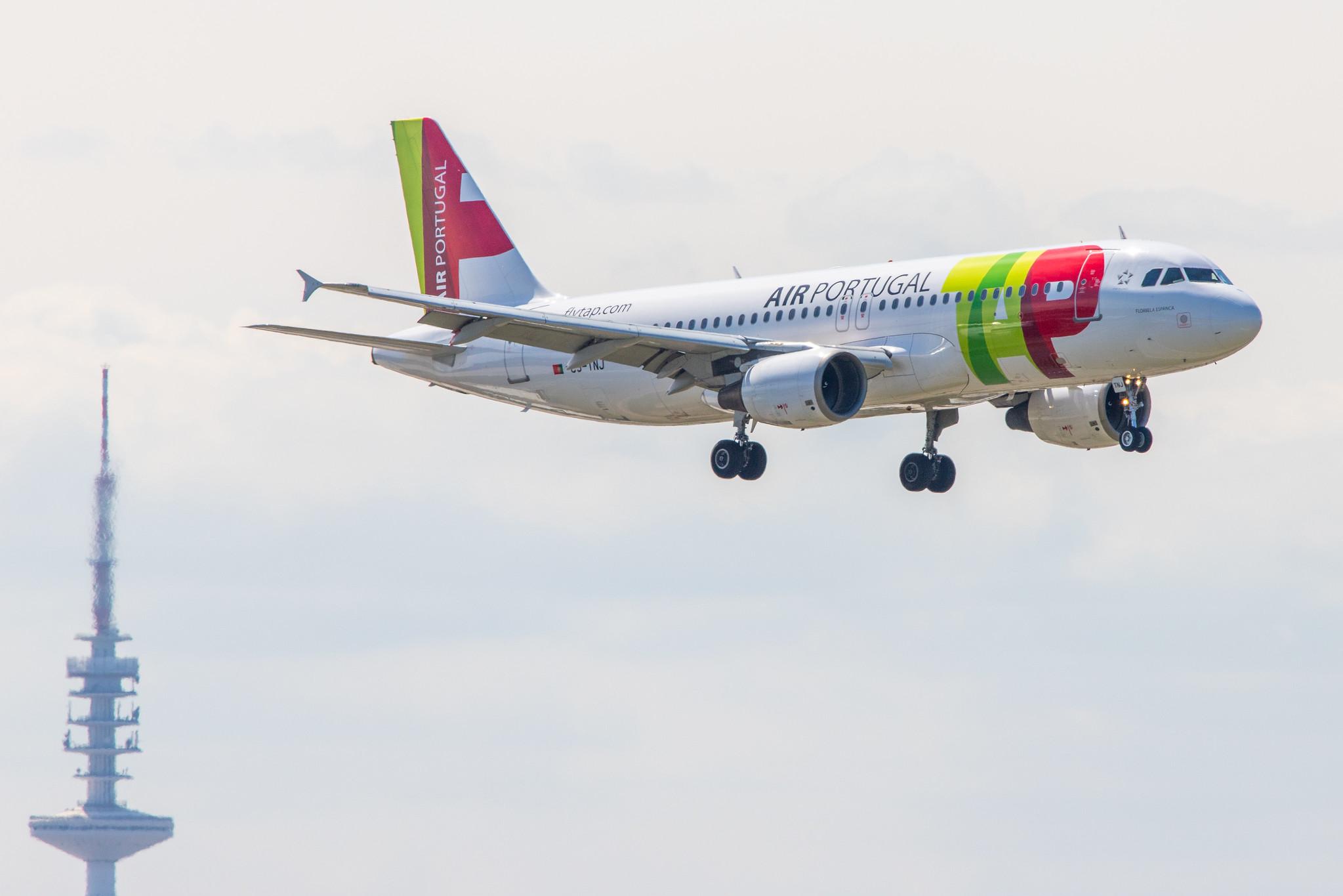 Hamburg Airport: TAP Air Portugal (TP / TAP) |  Airbus A320-214 A320 | CS-TNJ | MSN 1181