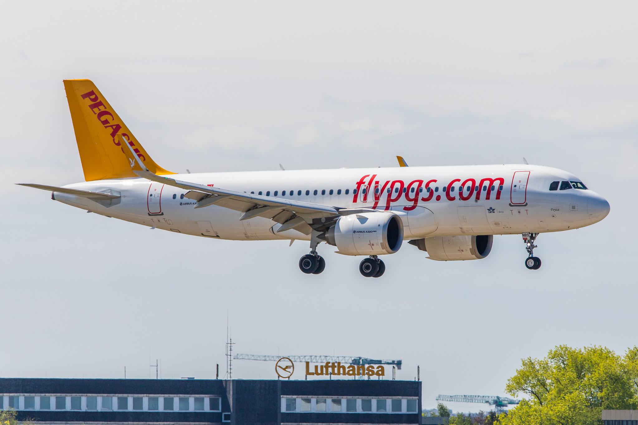 Hamburg Airport: Pegasus Airlines (PC / PGT) |  Airbus A320-251N A20N | TC-NBS | MSN 8198