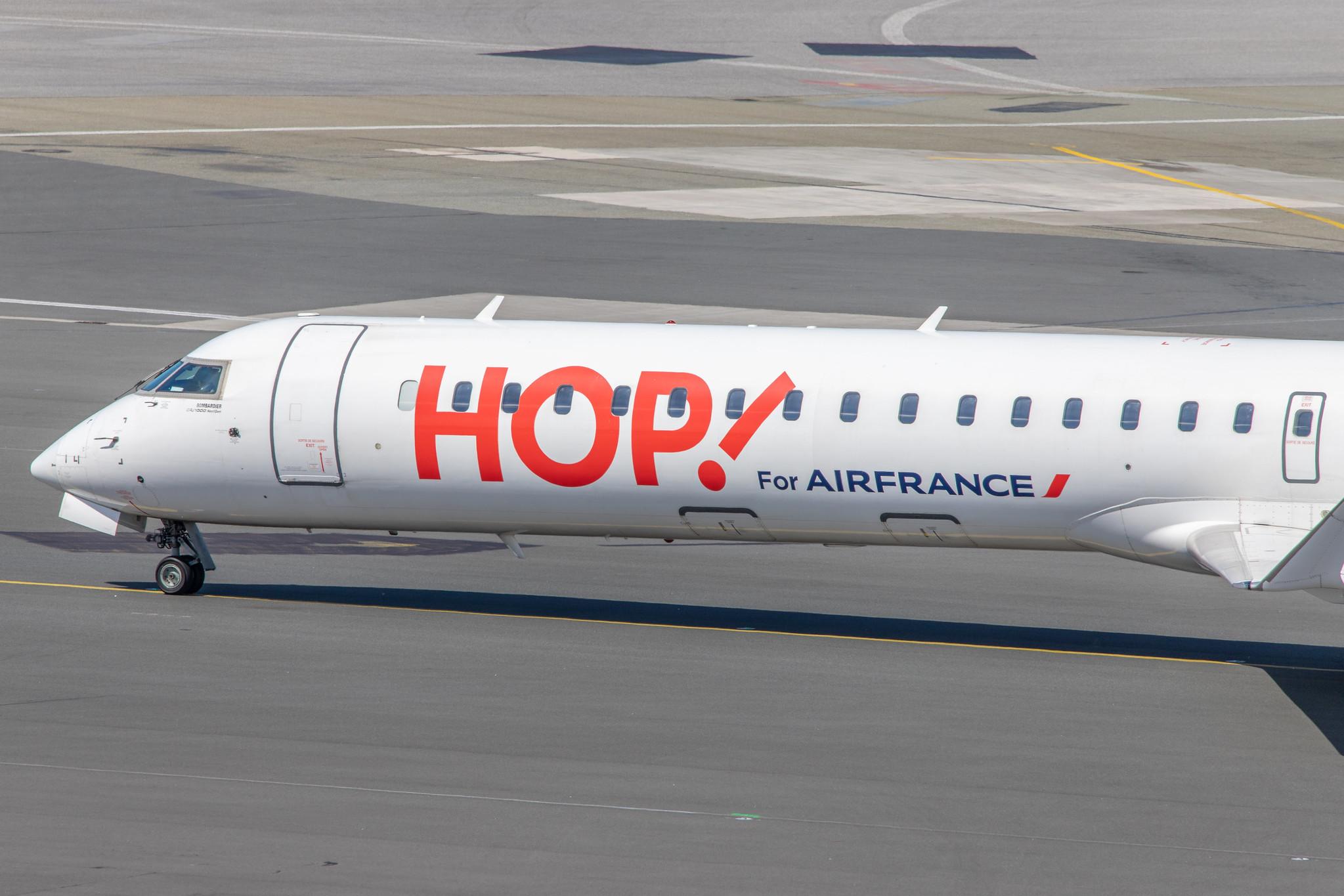 Hamburg Airport: Air France (AF / AFR) | Operator: Air France Hop |  Mitsubishi CRJ-1000EL CRJX | F-HMLJ | MSN 19015