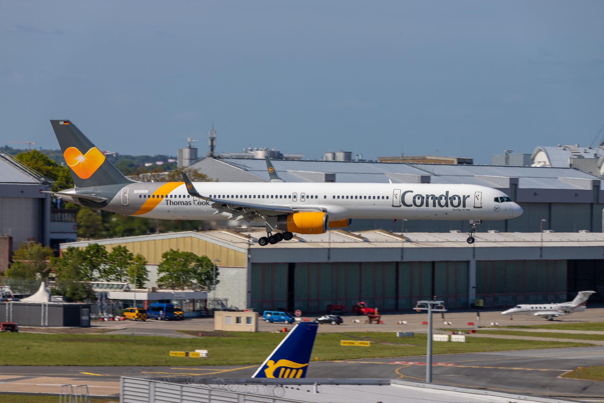 Hamburg Airport: Condor (DE / CFG) |  Boeing 757-3CQ B753 | D-ABOR | MSN 32242