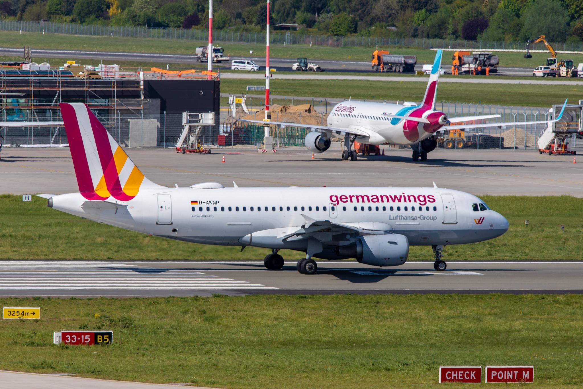 Hamburg Airport: Eurowings (EW / EWG) |  Airbus A319-112 A319 | D-AKNP | MSN 1051 (germanwings)