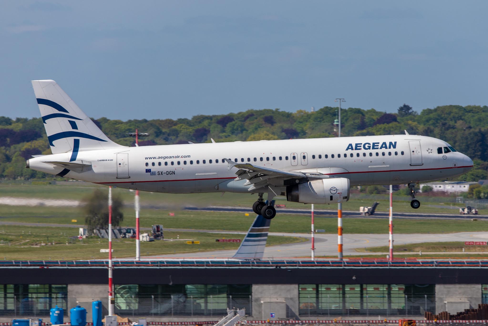 Hamburg Airport: Aegean Airlines (A3 / AEE) |  Airbus A320-232 A320 | SX-DGN | MSN 2828