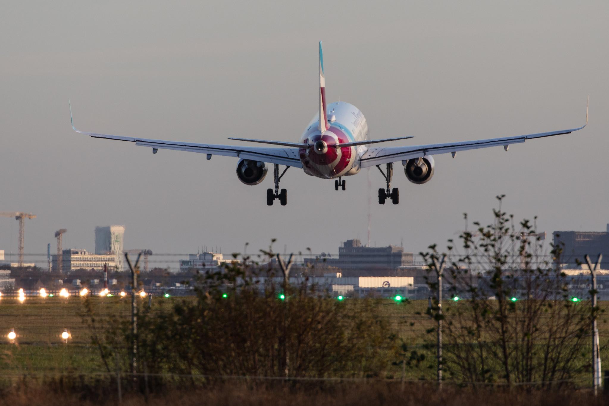 Hamburg Airport: Eurowings (EW / EWG) |  Livery: Boomerang Club Livery |  Airbus A320-214 A320 | D-AEWM | MSN 7259