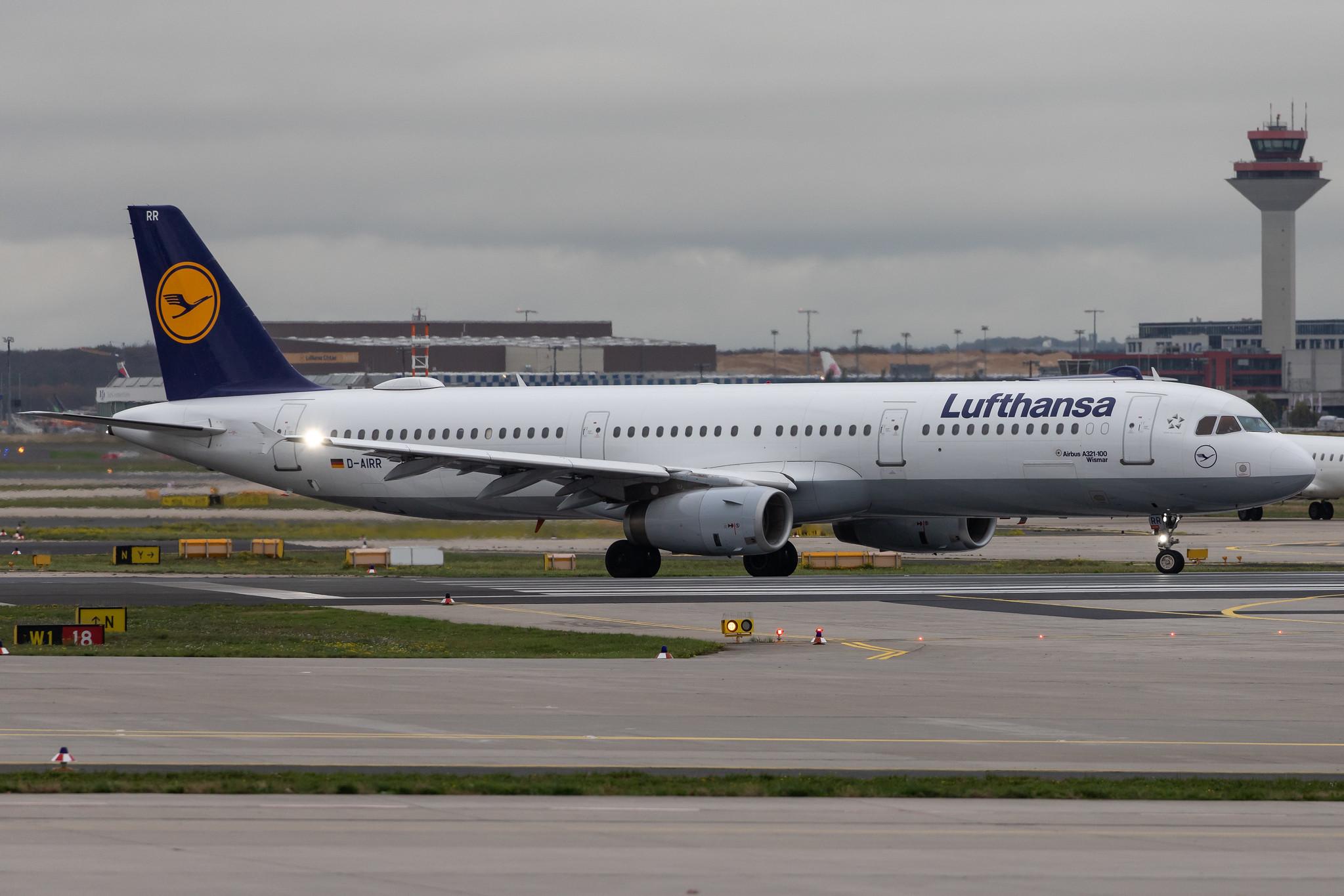Frankfurt Airport: Lufthansa (LH / DLH) |  Airbus A321-131 A321 | D-AIRR | MSN 0567