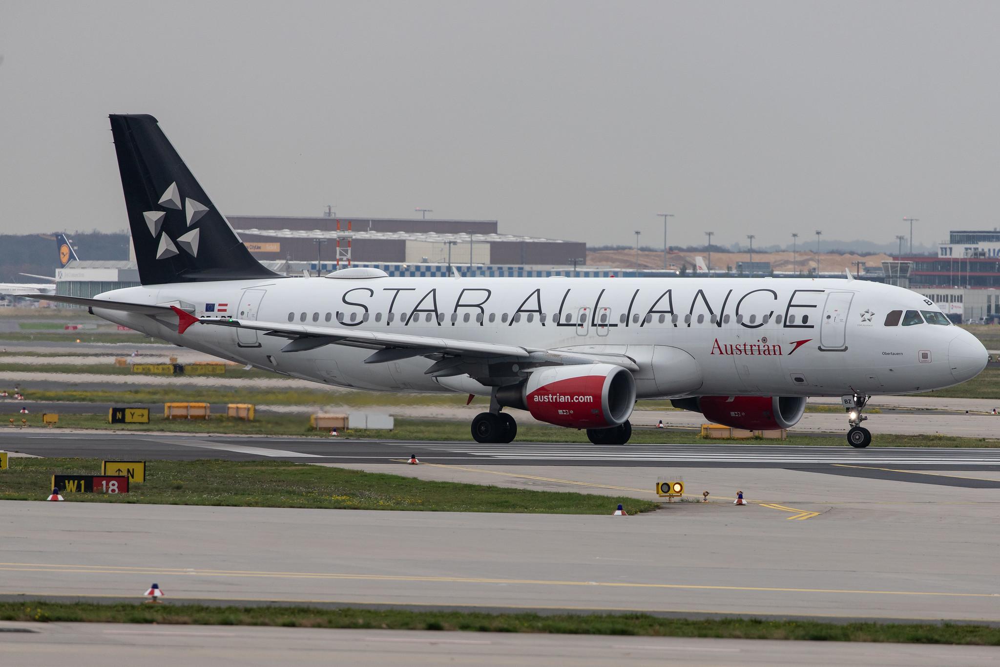 Frankfurt Airport: Austrian Airlines (OS / AUA) |  Livery: Star Alliance Livery |  Airbus A320-214 A320 | OE-LBZ | MSN 5181