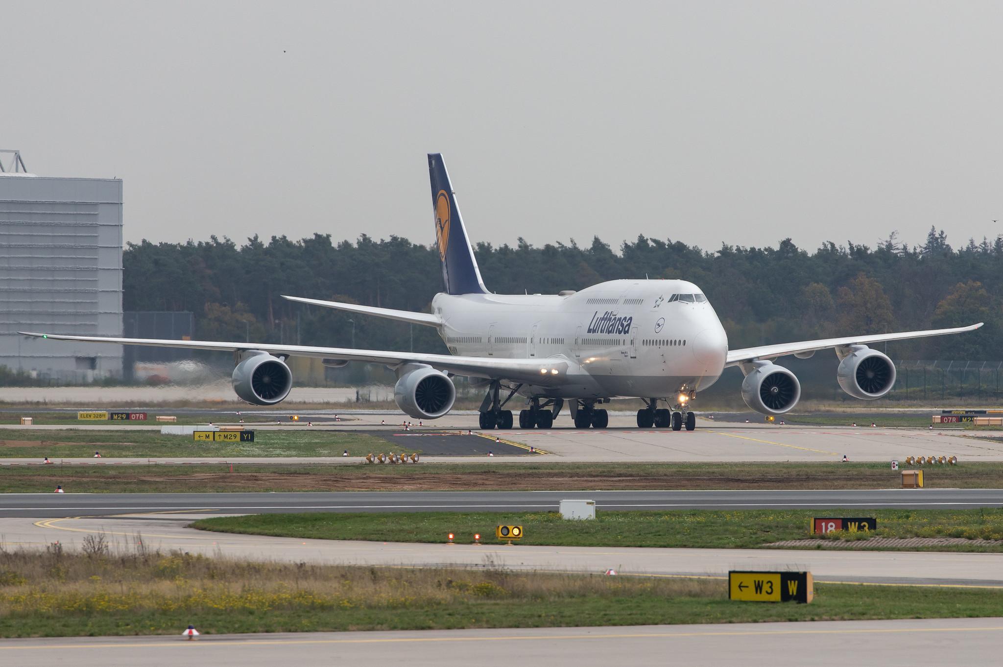 Frankfurt Airport: Lufthansa (LH / DLH) |  Boeing 747-830 B748 | D-ABYM | MSN 37837