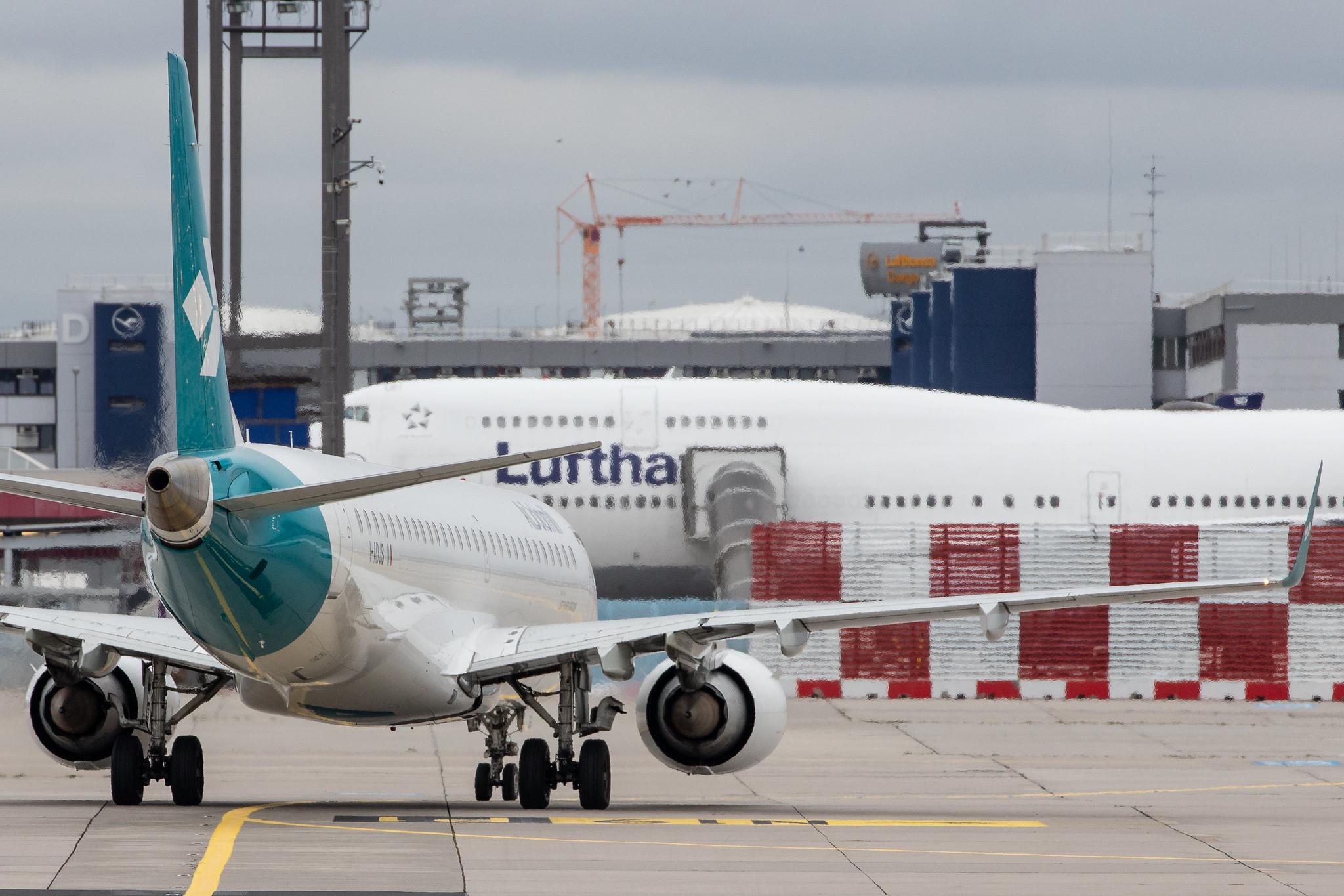 Frankfurt Airport: Air Dolomiti (EN / DLA) |  Embraer E195LR E195 | I-ADJS | MSN 19000597