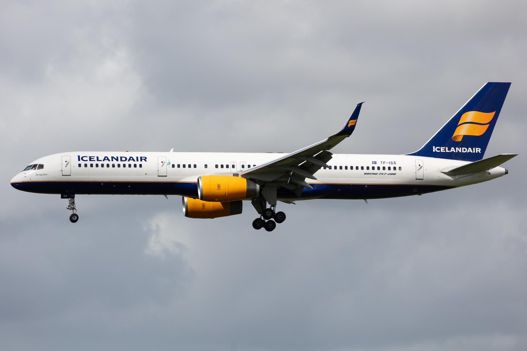 Amsterdam Airport Schiphol: Icelandair (FI / ICE) |  Boeing 757-223 B752 | TF-ISS | MSN 27447