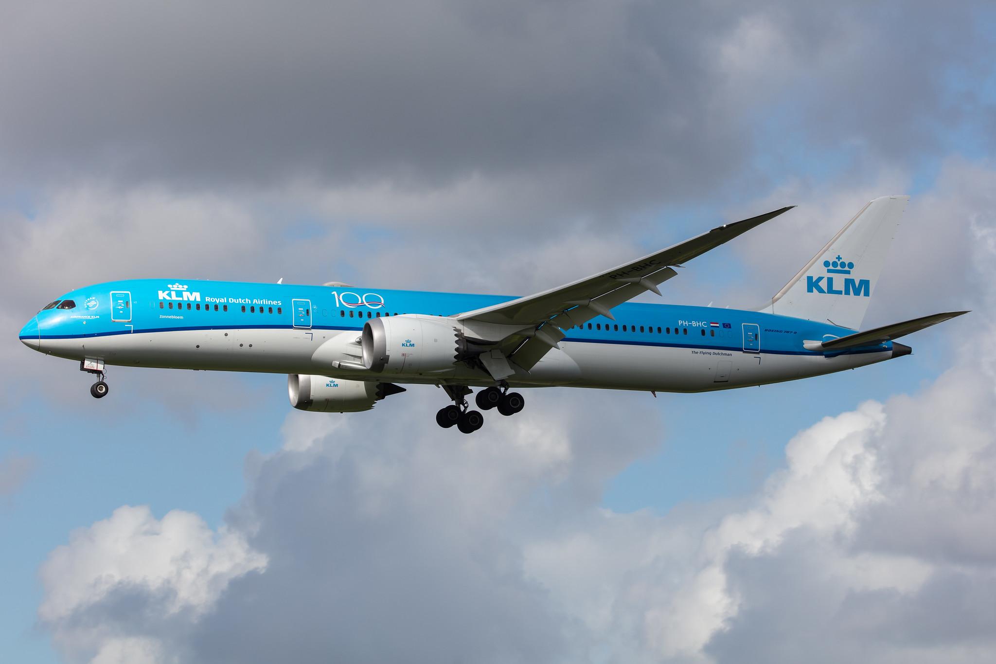 Amsterdam Airport Schiphol: KLM (KL / KLM) |  Boeing 787-9 Dreamliner B789 | PH-BHC | MSN 38760