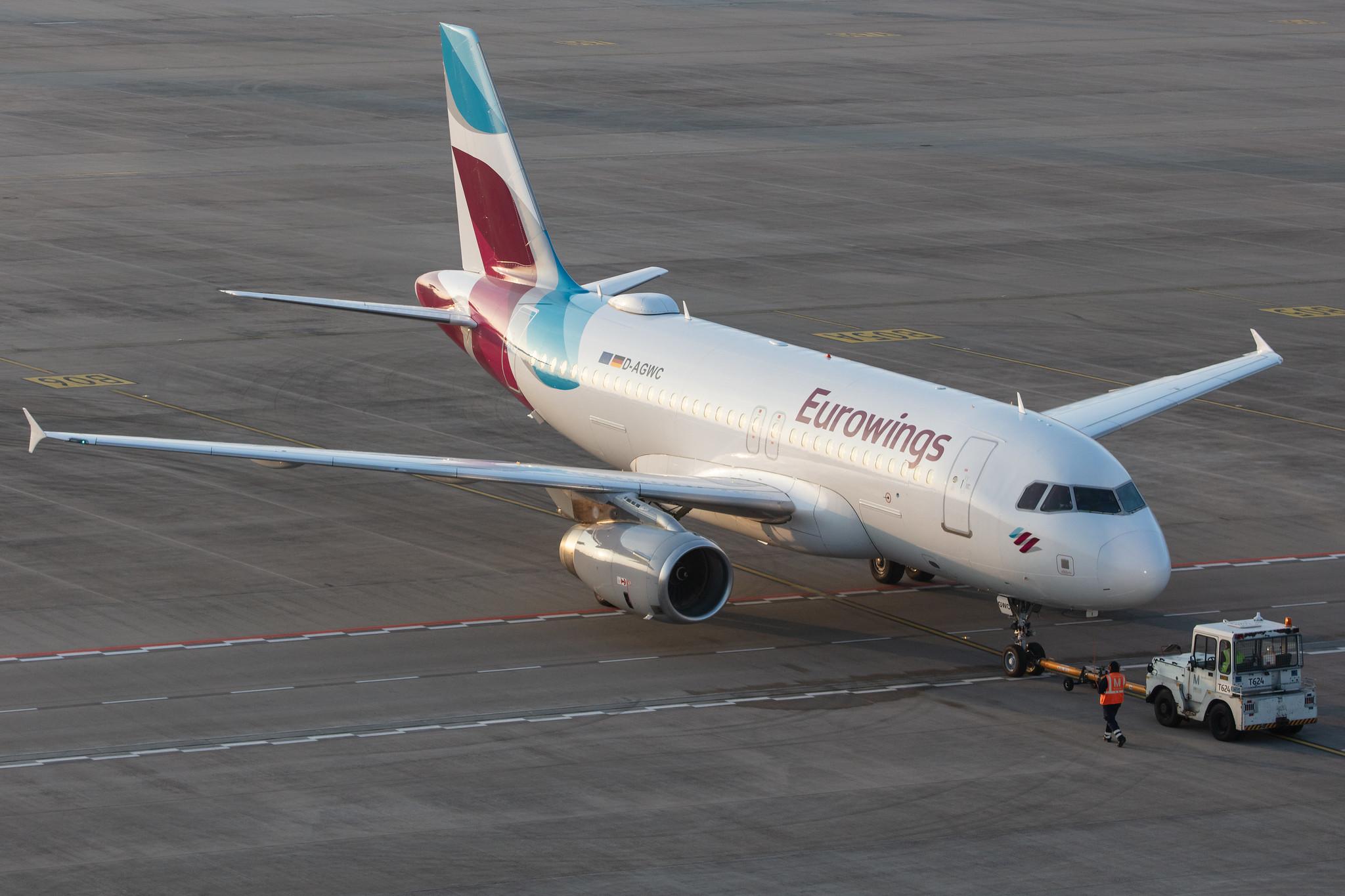 Flughafen Berlin Brandenburg: Eurowings (EW / EWG) |  Airbus A319-132 A319 | D-AGWC | MSN 2976