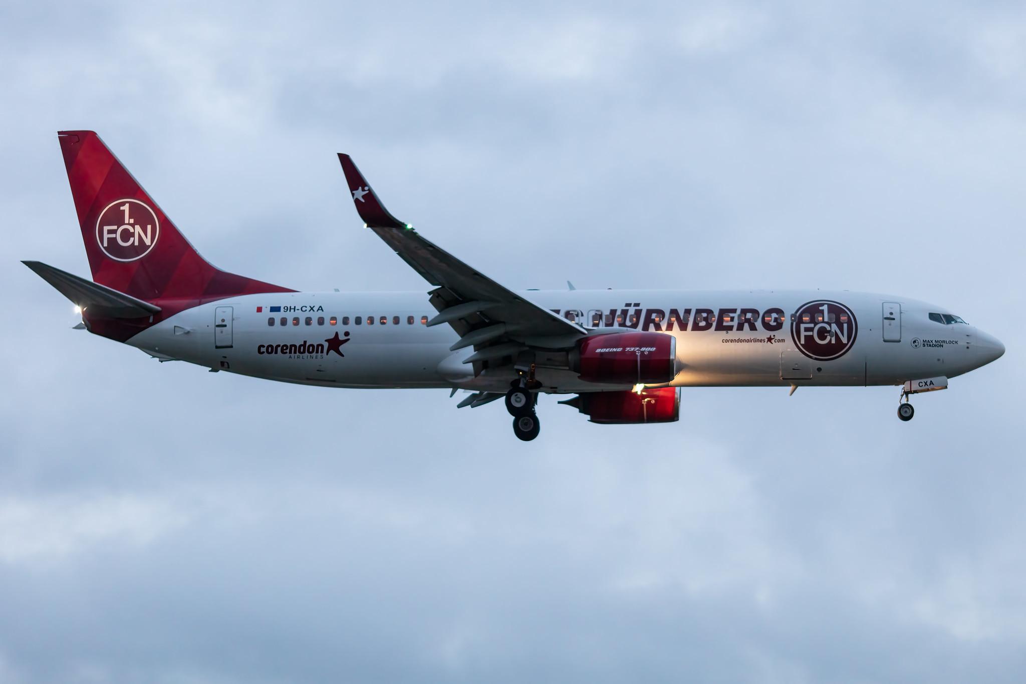 Hamburg Airport: Corendon Airlines (XC / CAI) |  Livery:  1. FC Nürnberg Livery | Operator: Corendon Airlines Europe |  Boeing 737-85R B738 | 9H-CXA | MSN 42804