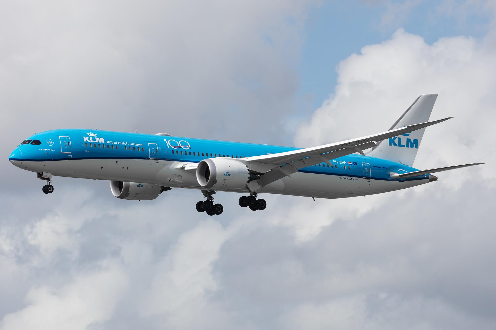 Amsterdam Airport Schiphol: KLM (KL / KLM) |  Boeing 787-9 Dreamliner B789 | PH-BHP | MSN 42506