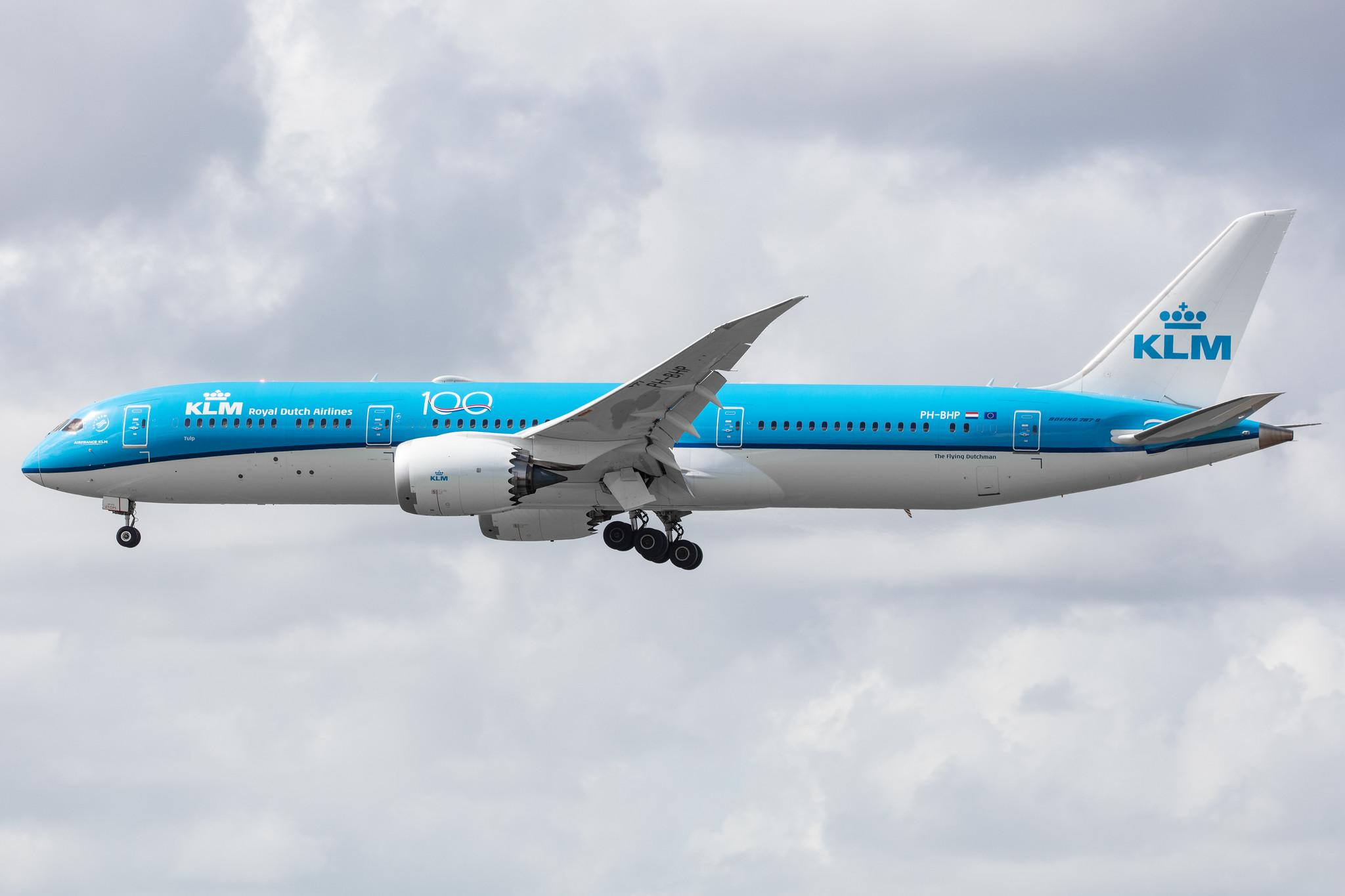 Amsterdam Airport Schiphol: KLM (KL / KLM) |  Boeing 787-9 Dreamliner B789 | PH-BHP | MSN 42506