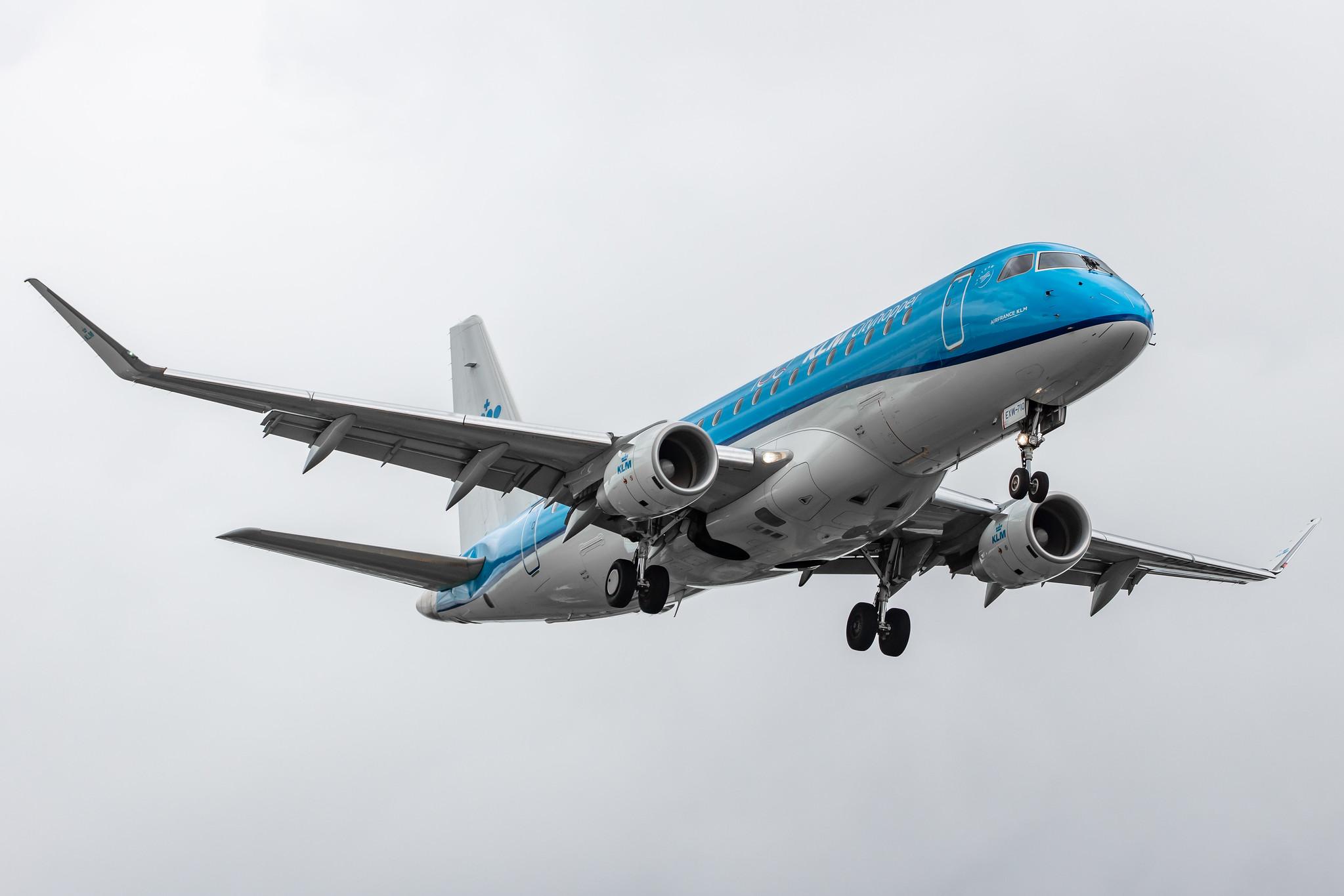 Amsterdam Airport Schiphol: KLM (KL / KLM) | Operator: KLM Cityhopper |  Embraer E175STD E75L | PH-EXW | MSN 17000710