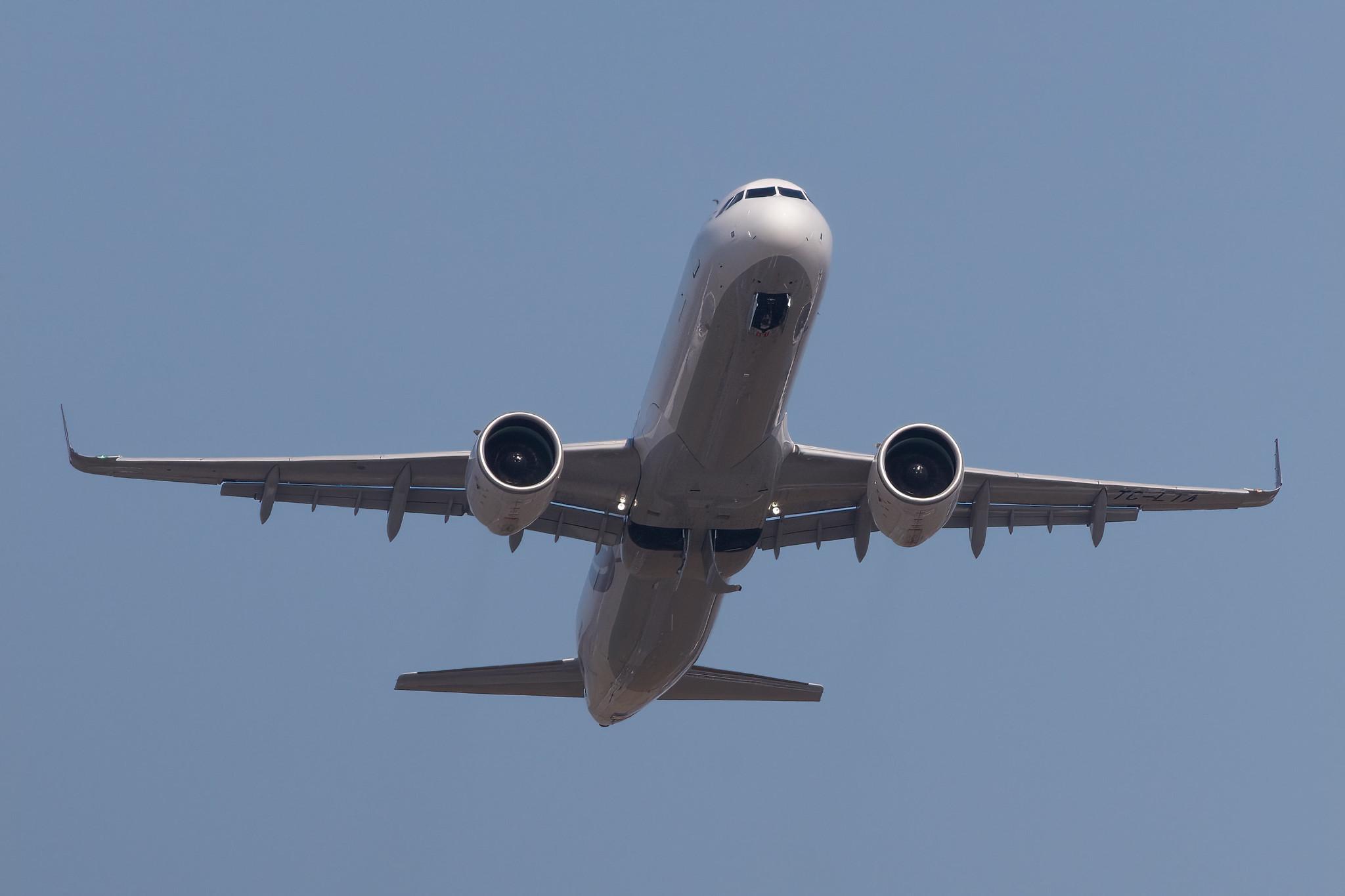 Hamburg Airport: Turkish Airlines (TK / THY) |  Airbus A321-271NX A21N | TC-LTA | MSN 09567