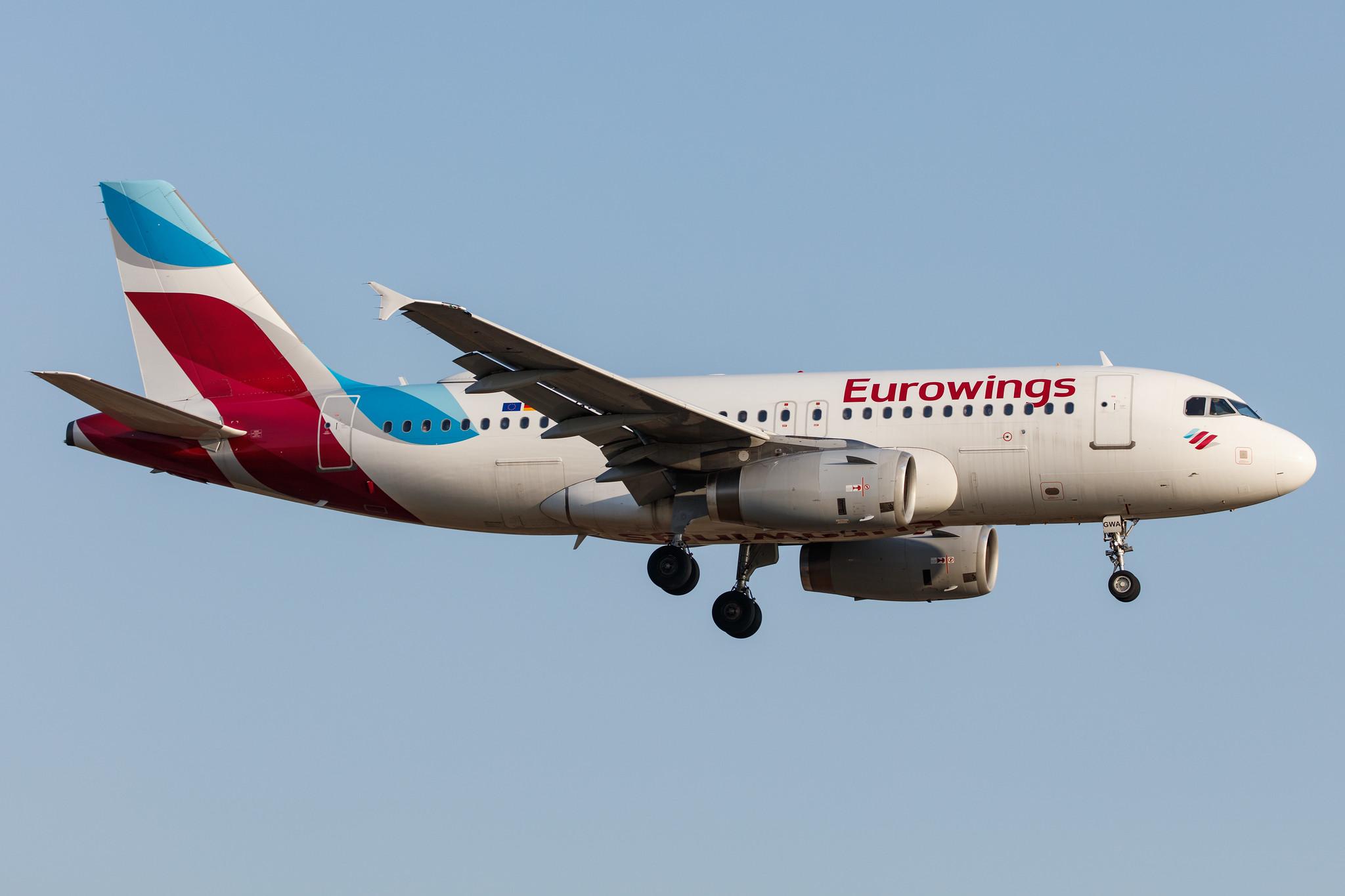 Hamburg Airport: Eurowings (EW / EWG) |  Airbus A319-132 A319 | D-AGWA | MSN 2813