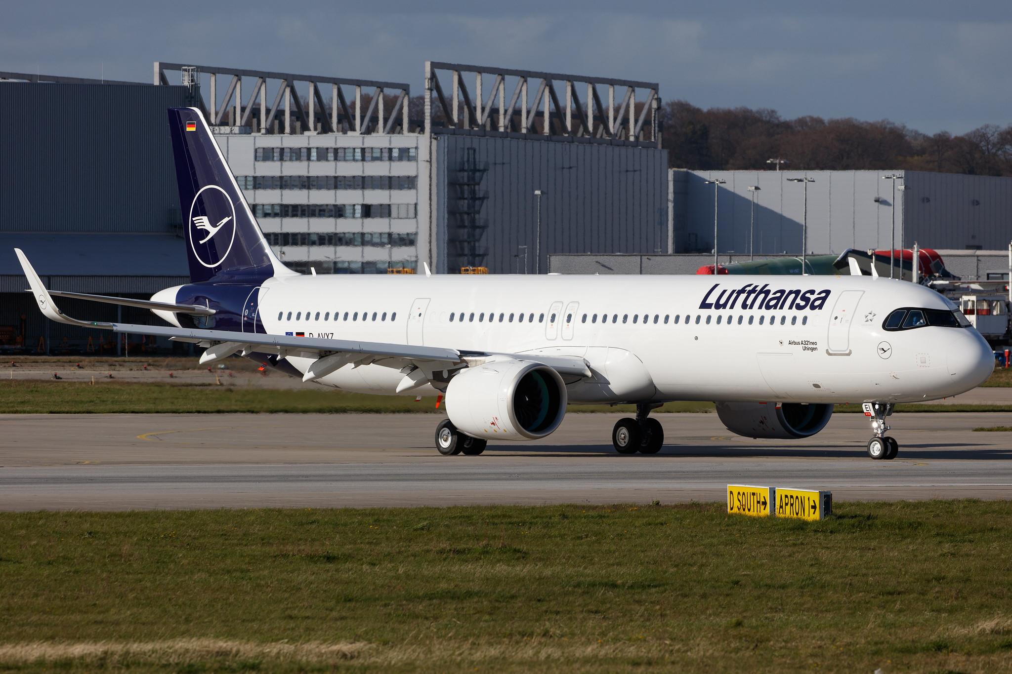 Hamburg Finkenwerder: Lufthansa (LH / DLH) |  Airbus A321-271NX A21N | D-AVXZ (D-AIEI) | MSN 10304