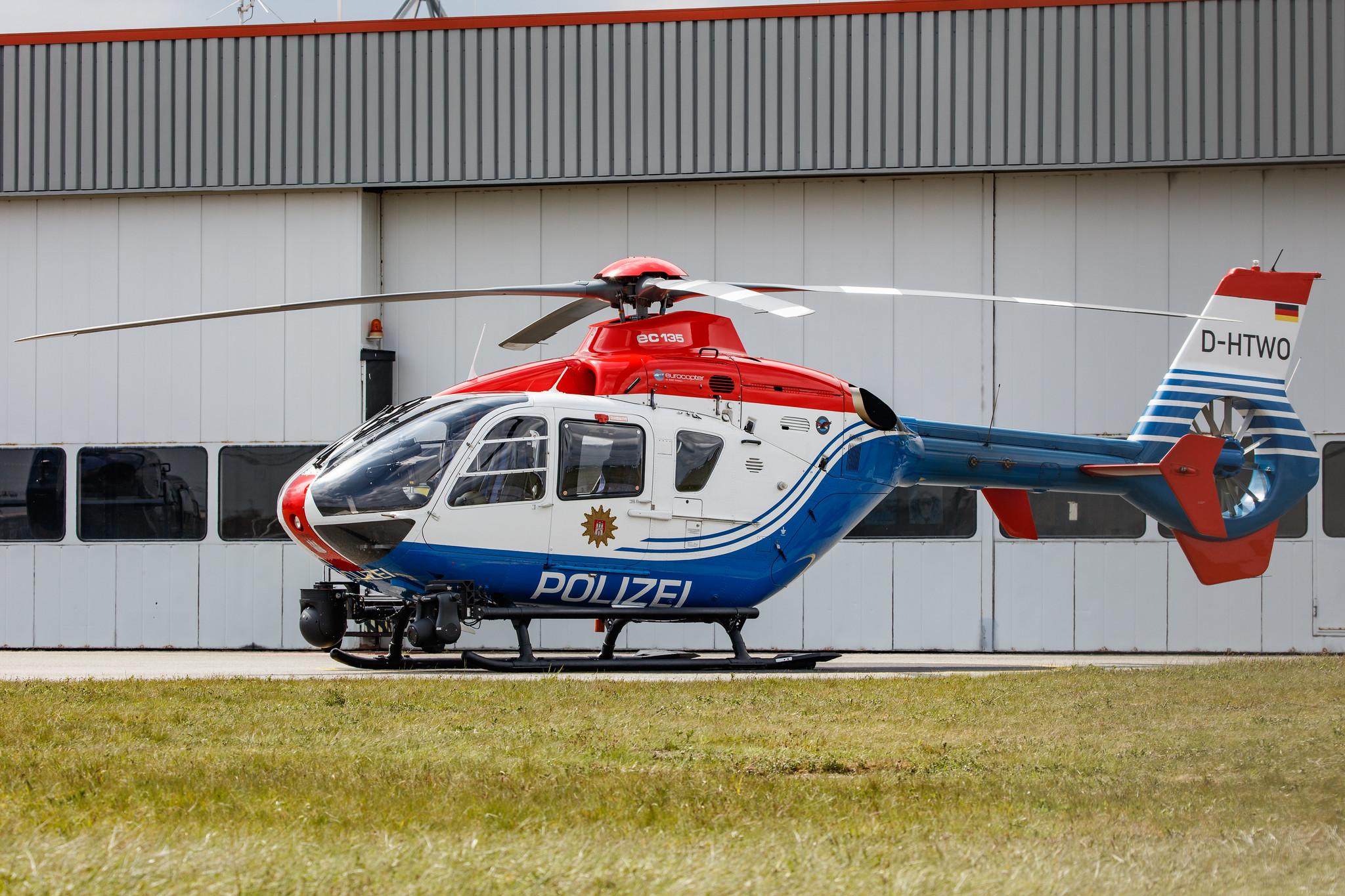 Hamburg Airport: Polizei Hamburg | Airbus Helicopters H135 EC35 | D-HTWO | MSN 0343