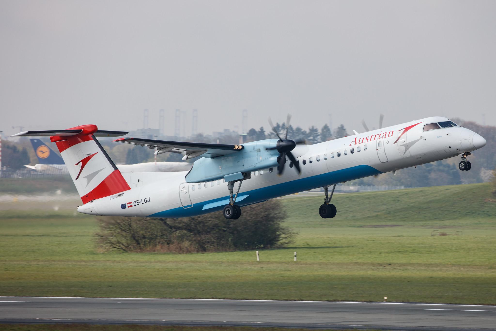 Hamburg Airport: Austrian Airlines (OS / AUA) |  De Havilland Canada Dash 8-400 DH8D | OE-LGJ | MSN 4104